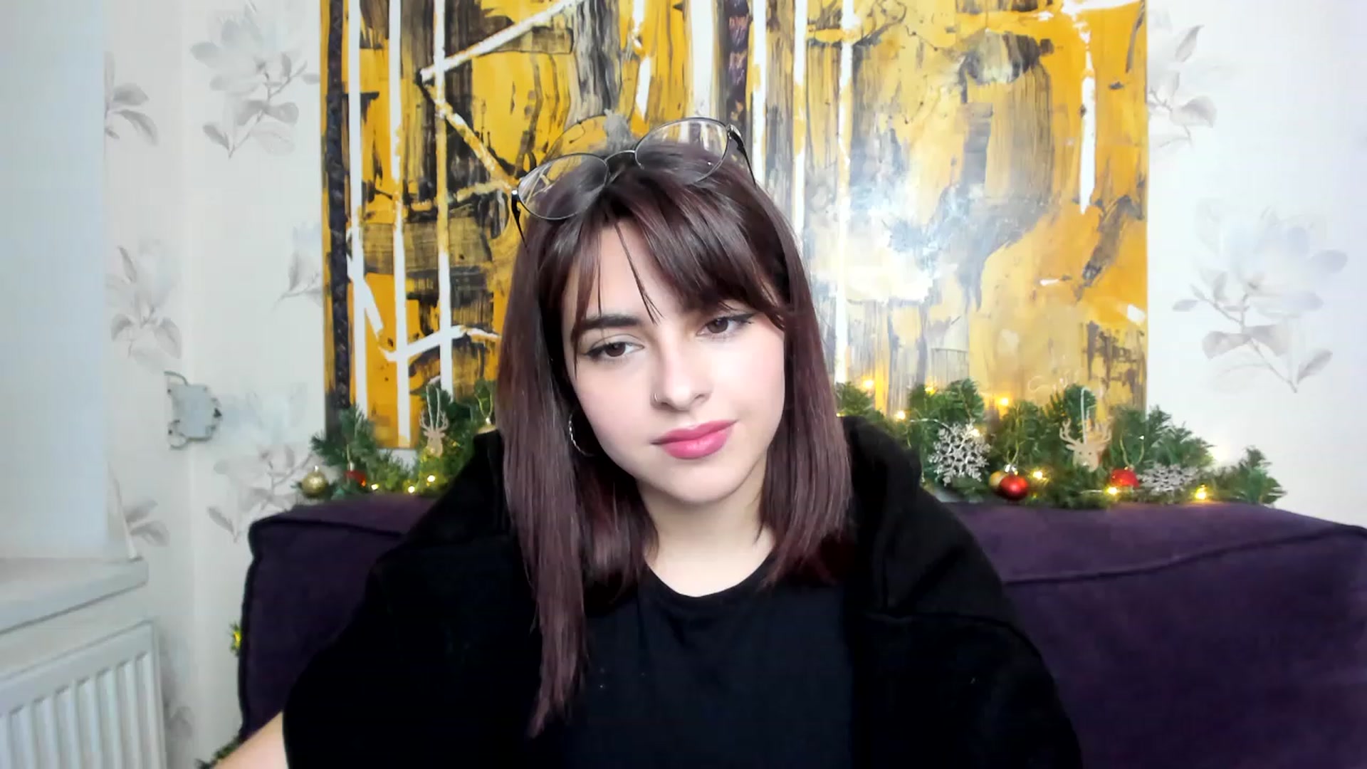 Gallery image thumbnail from MillaGold's myfreecams stream on, 12/29/2022, 12:06 image 17 of 20