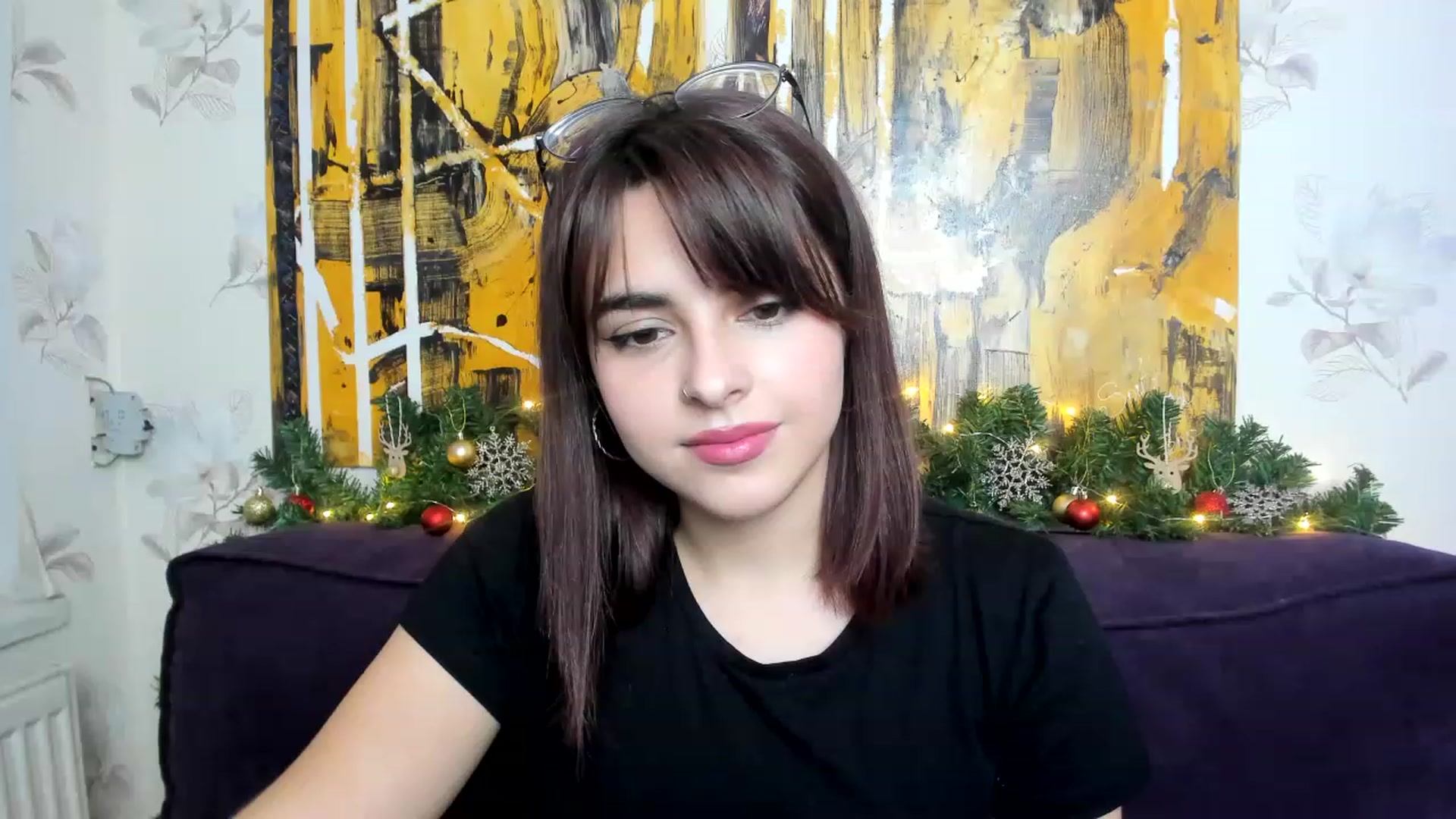 Gallery image thumbnail from MillaGold's myfreecams stream on, 12/29/2022, 13:01 image 5 of 20