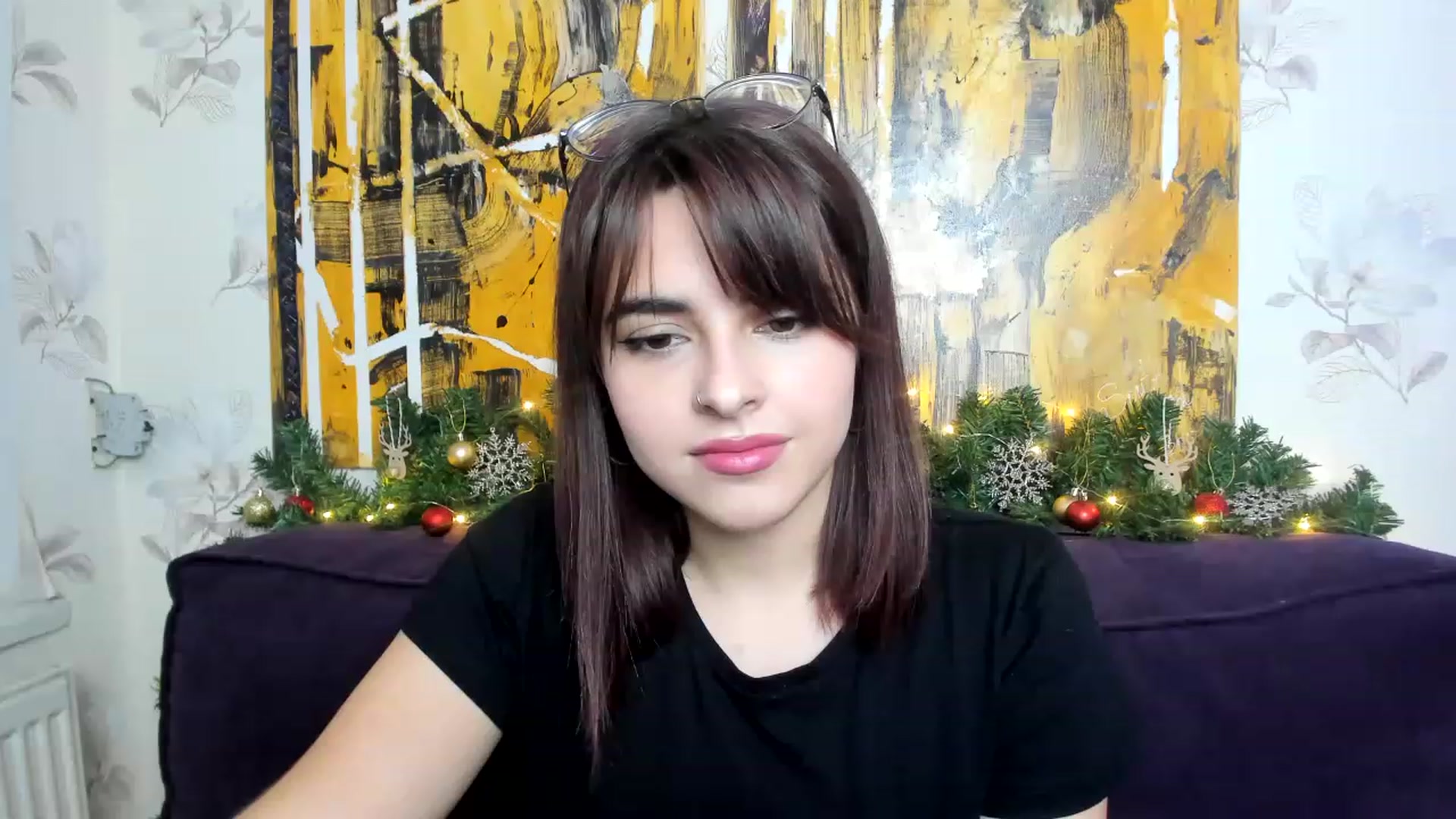 Gallery image thumbnail from MillaGold's myfreecams stream on, 12/29/2022, 13:01 image 8 of 20
