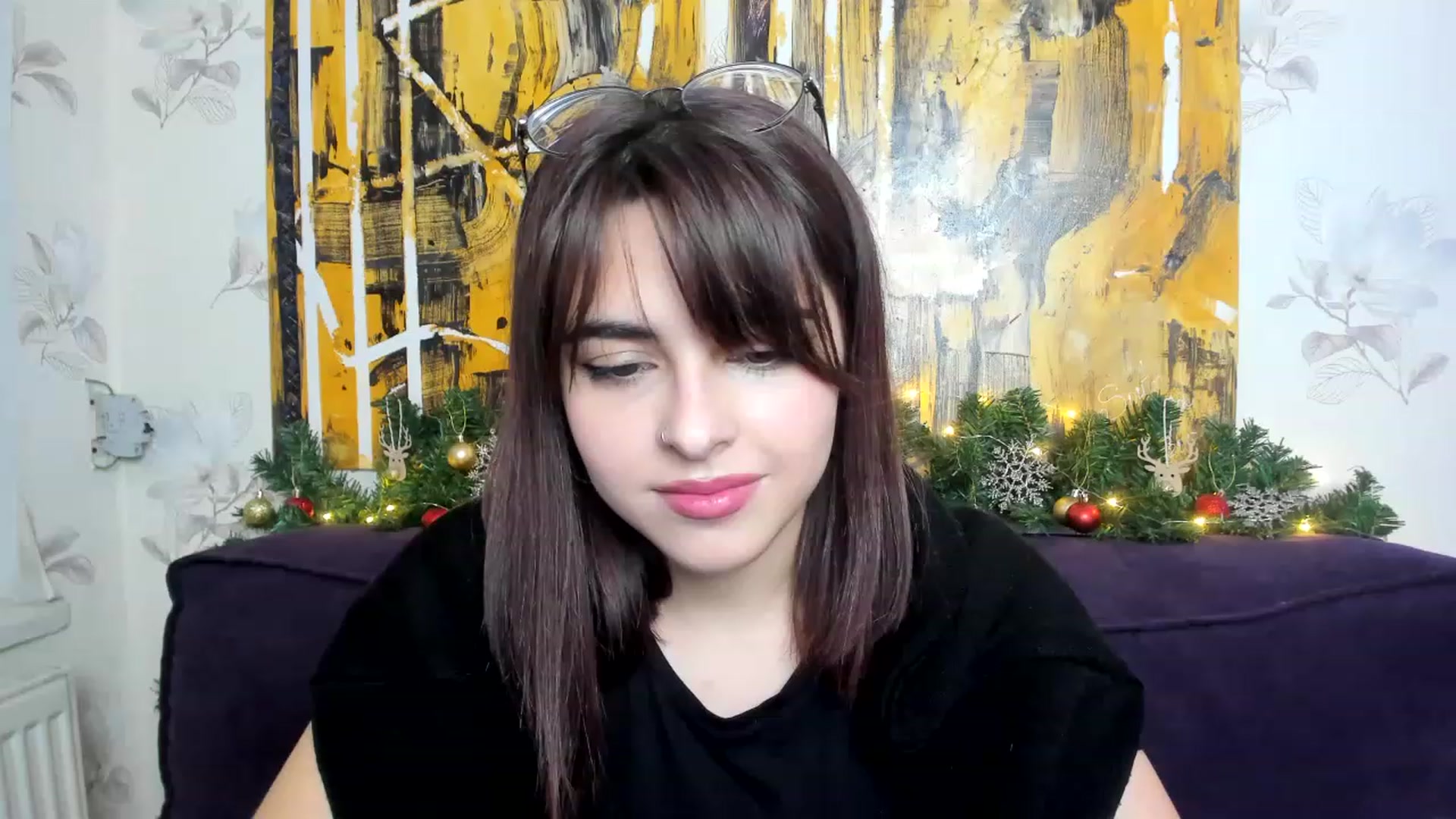 Gallery image thumbnail from MillaGold's myfreecams stream on, 12/29/2022, 13:01 image 15 of 20
