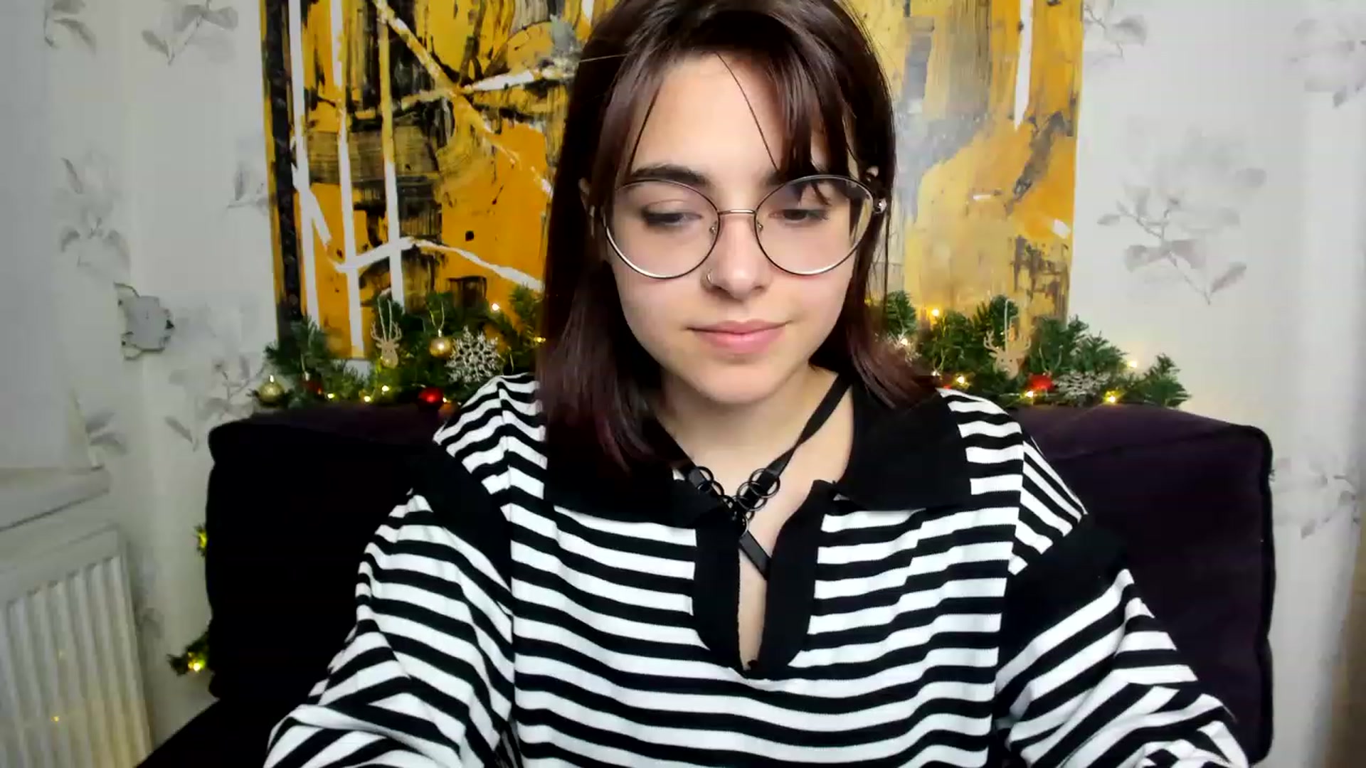 Gallery image thumbnail from MillaGold's myfreecams stream on, 12/30/2022, 09:29 image 10 of 20
