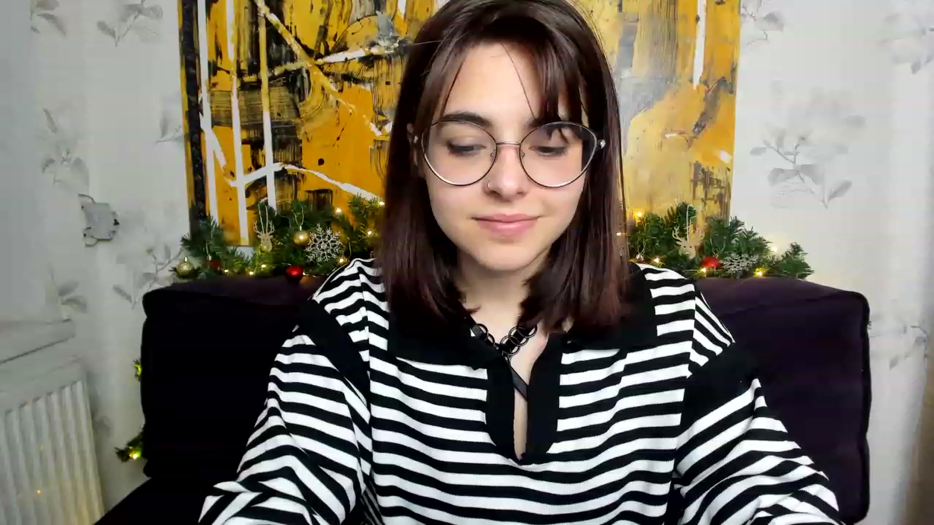 Gallery image thumbnail from MillaGold's myfreecams stream on, 12/30/2022, 09:29 image 9 of 20