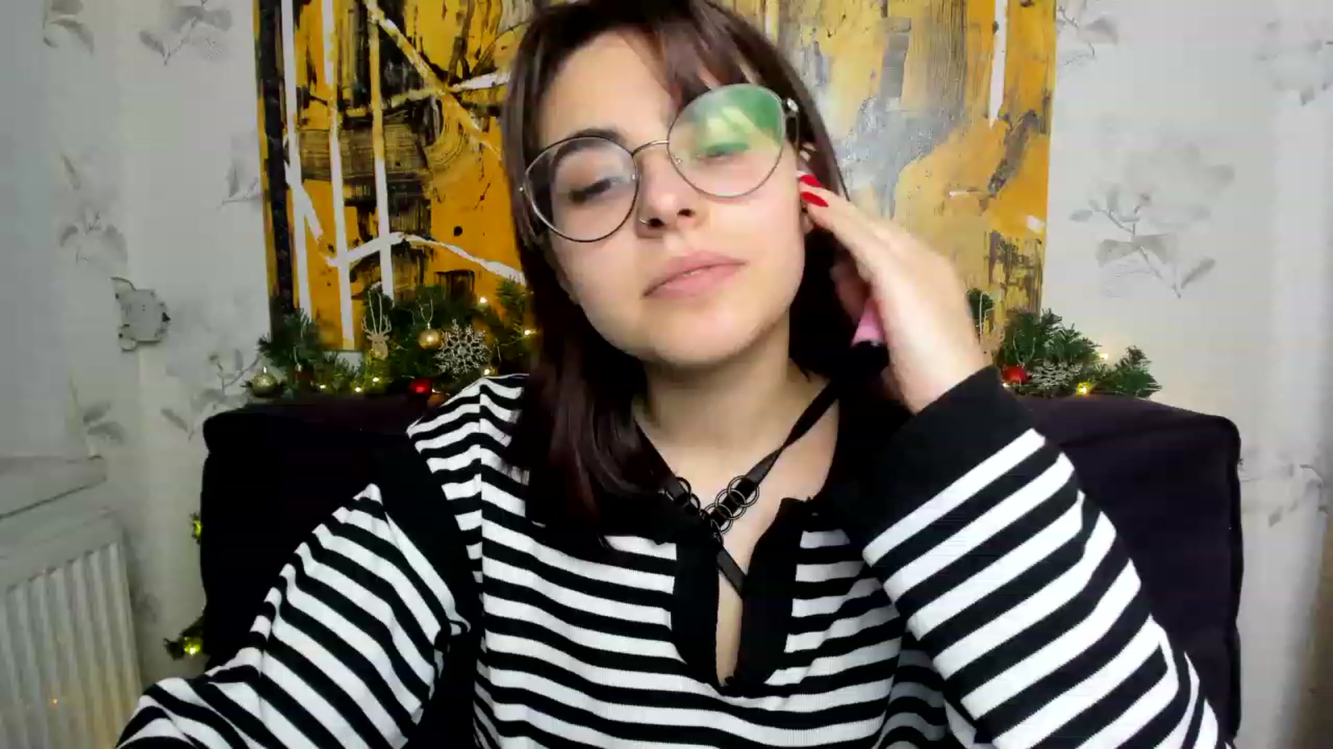 Gallery image thumbnail from MillaGold's myfreecams stream on, 12/30/2022, 09:29 image 12 of 20