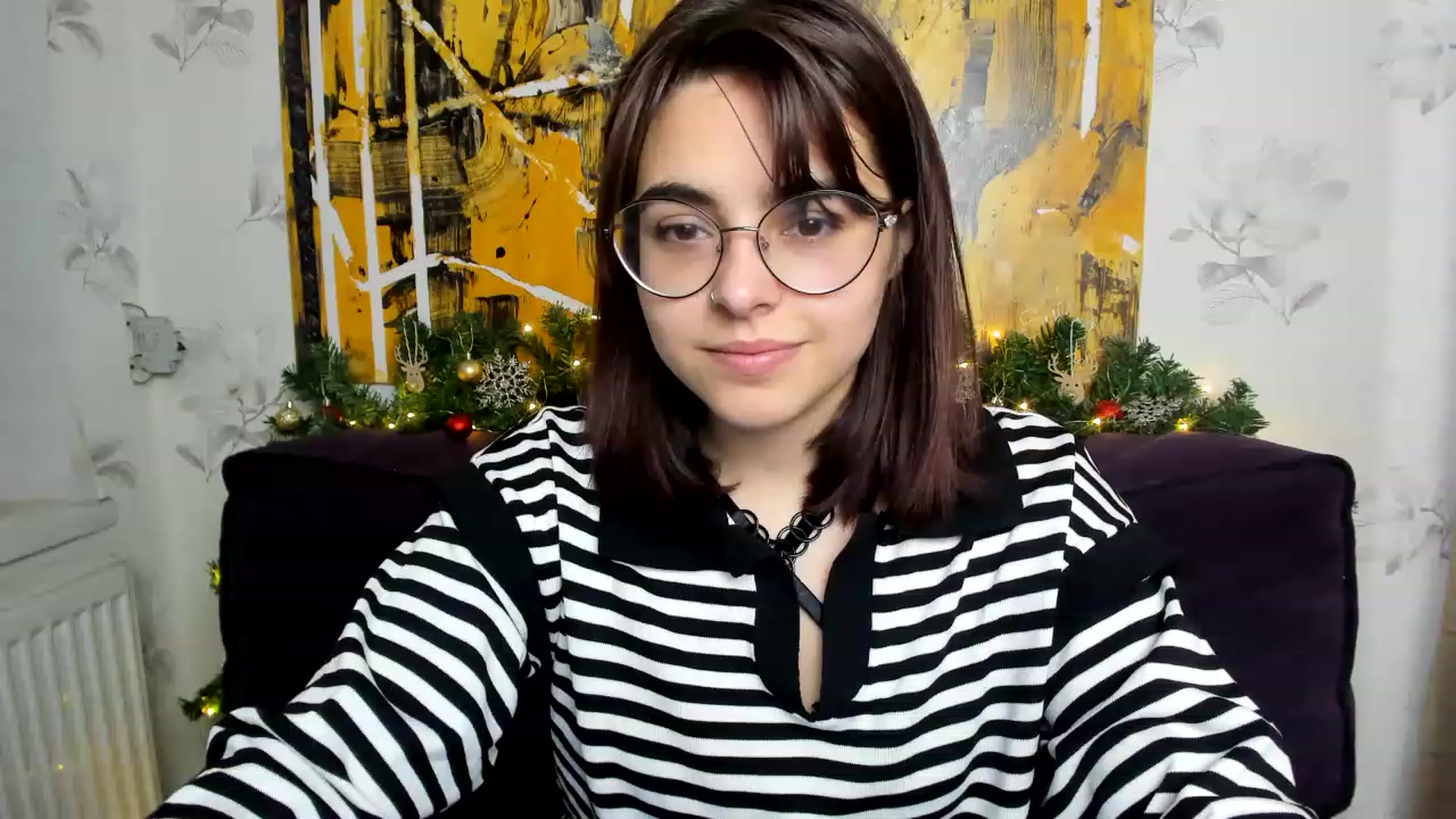 Gallery image thumbnail from MillaGold's myfreecams stream on, 12/30/2022, 09:29 image 7 of 20
