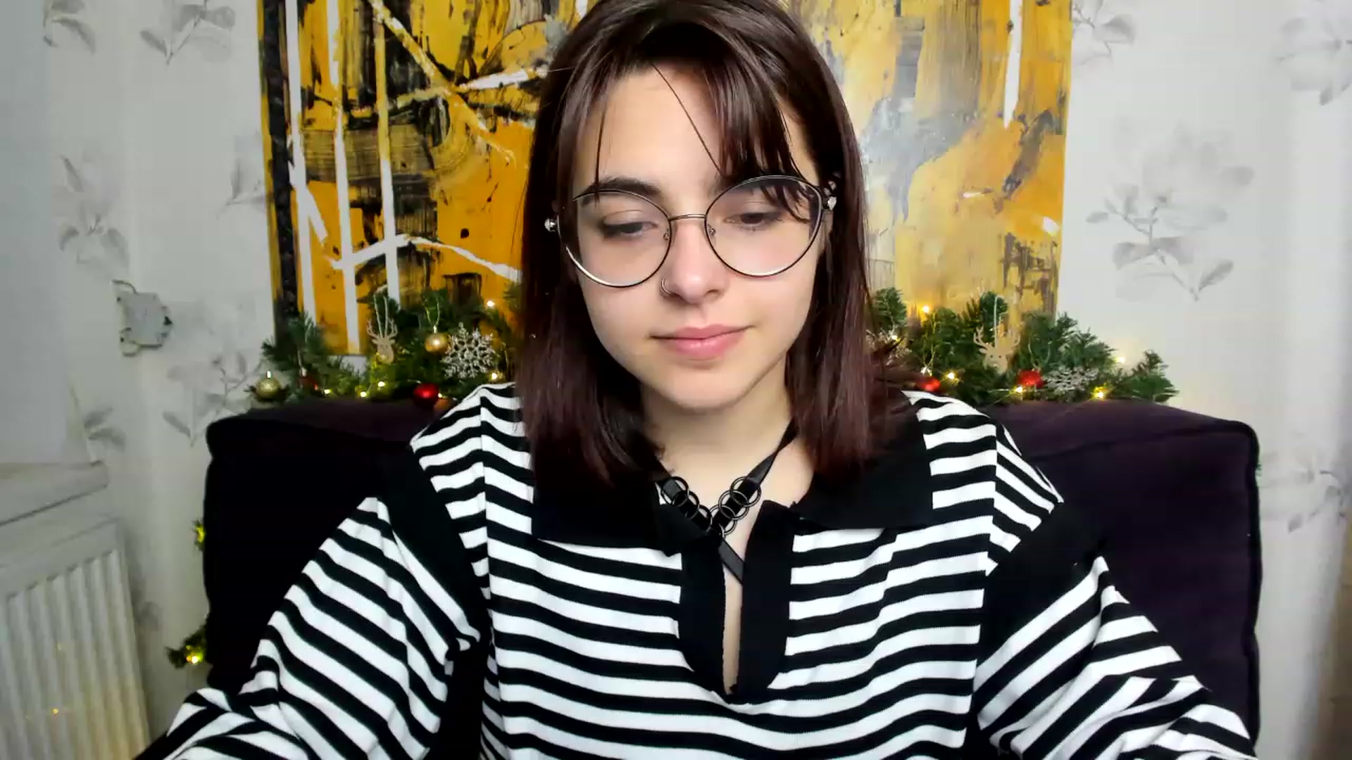 Gallery image thumbnail from MillaGold's myfreecams stream on, 12/30/2022, 09:29 image 20 of 20