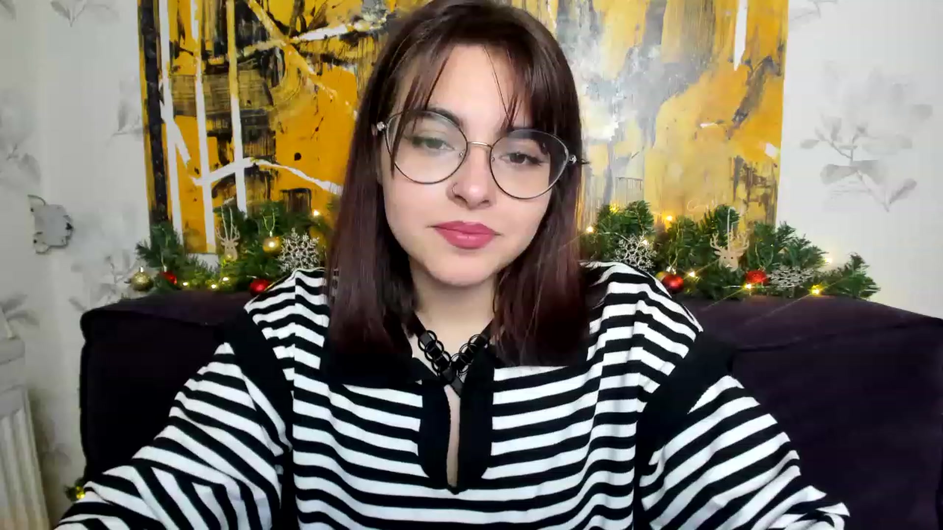 Gallery image thumbnail from MillaGold's myfreecams stream on, 12/30/2022, 12:40 image 17 of 20