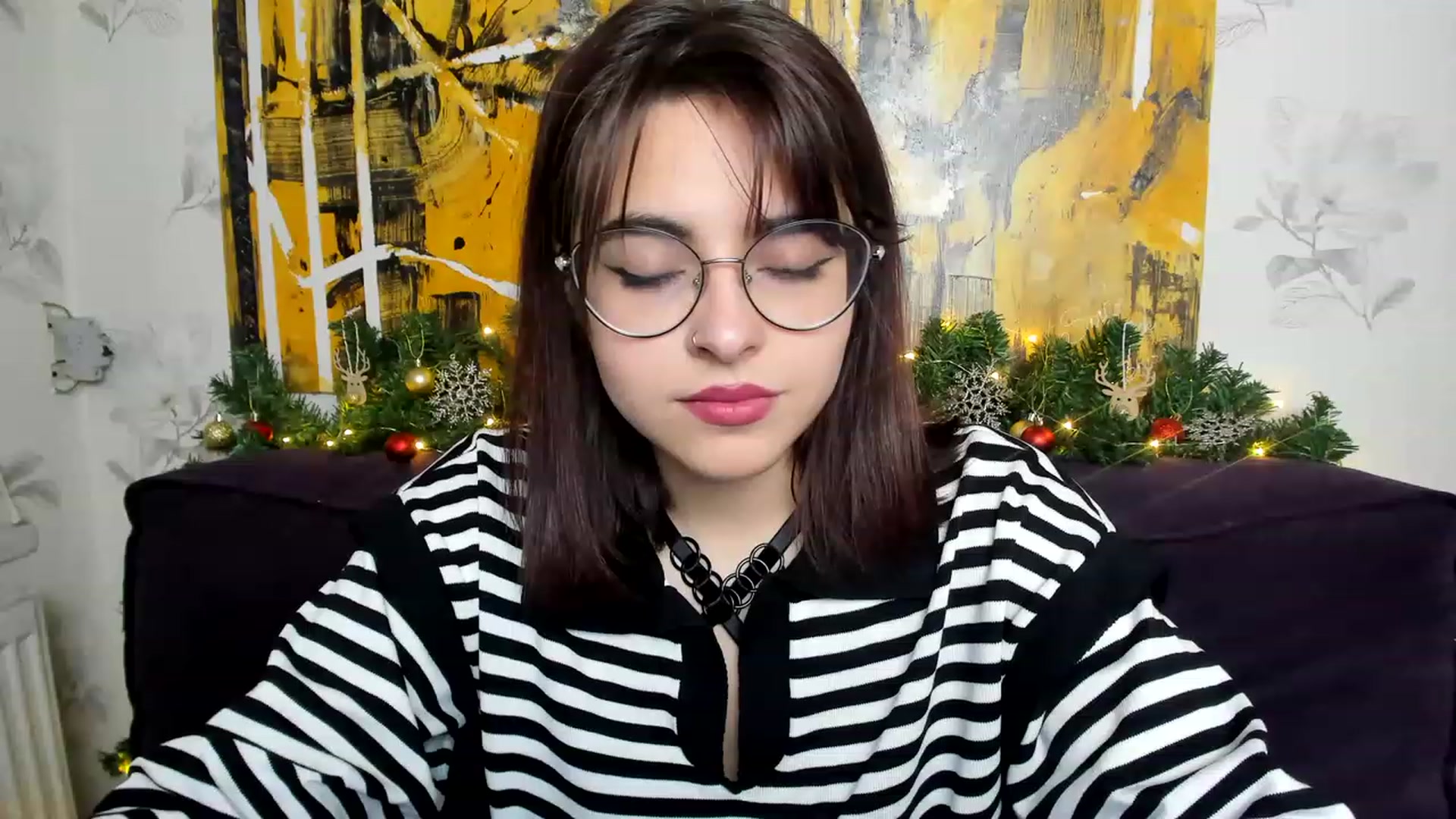 Gallery image thumbnail from MillaGold's myfreecams stream on, 12/30/2022, 12:40 image 16 of 20