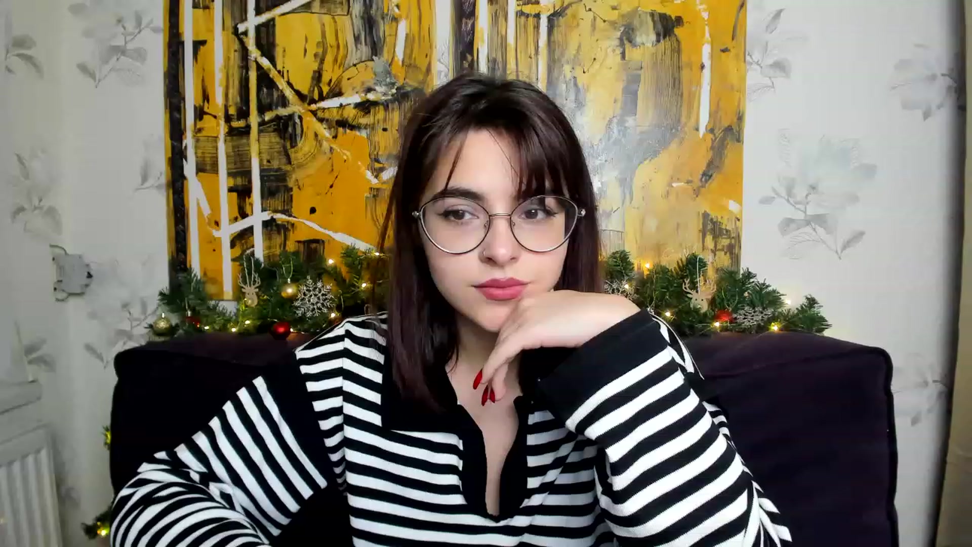 Gallery image thumbnail from MillaGold's myfreecams stream on, 12/30/2022, 13:10 image 7 of 20