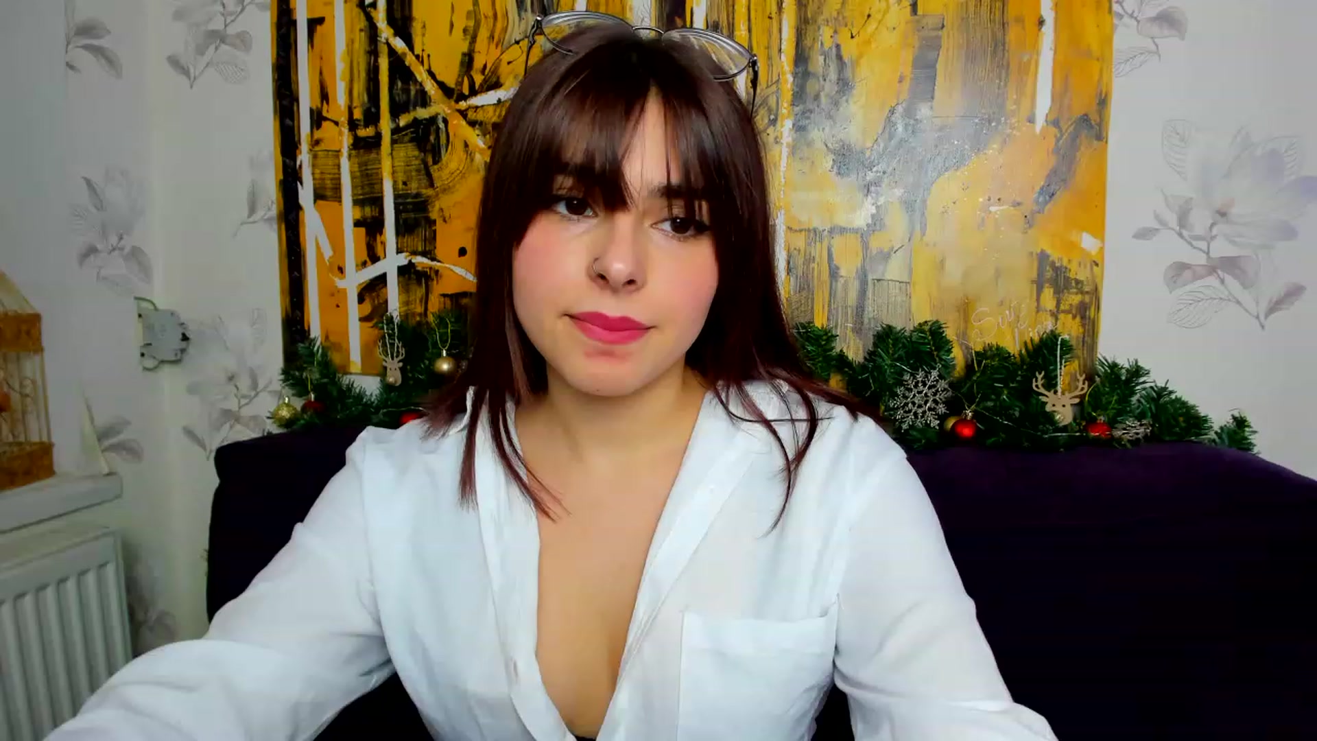 Gallery image thumbnail from MillaGold's myfreecams stream on, 01/06/2023, 12:05 image 14 of 20