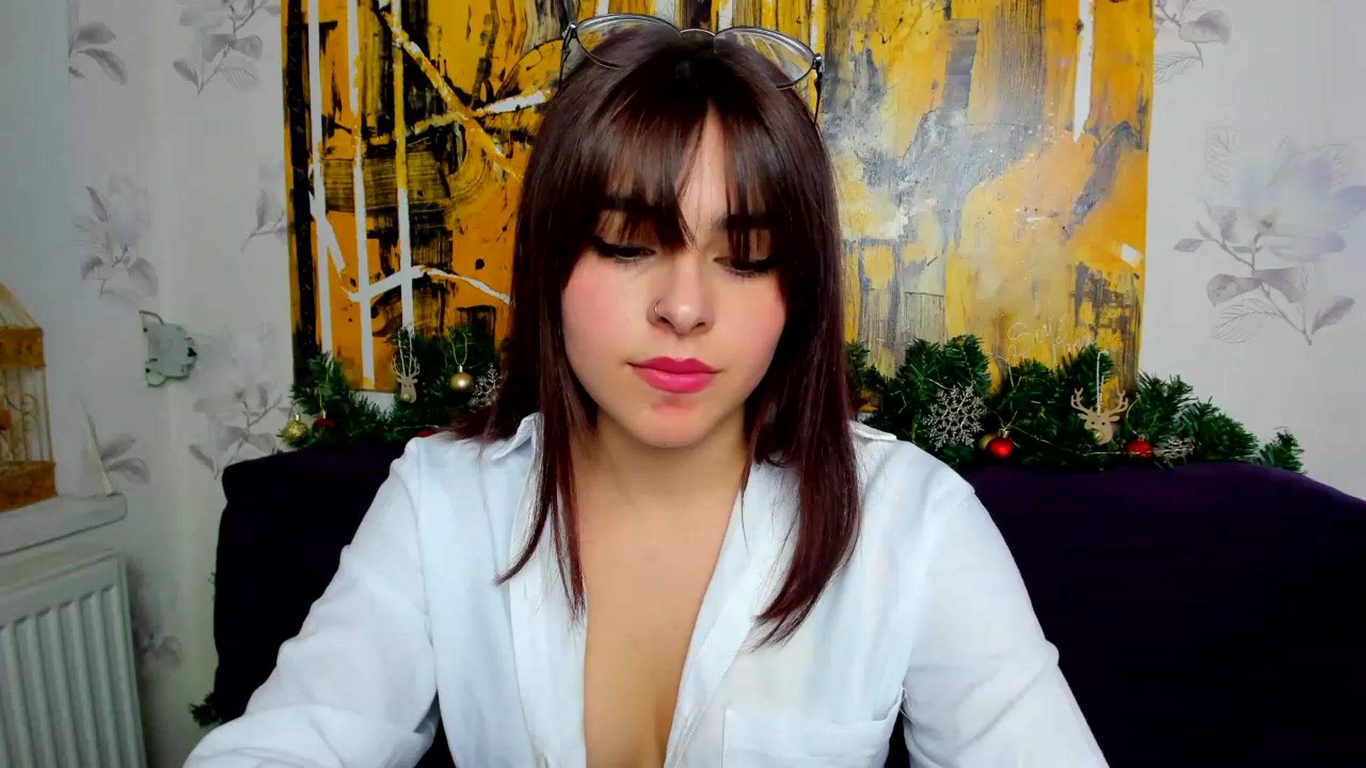 Gallery image thumbnail from MillaGold's myfreecams stream on, 01/06/2023, 12:05 image 13 of 20