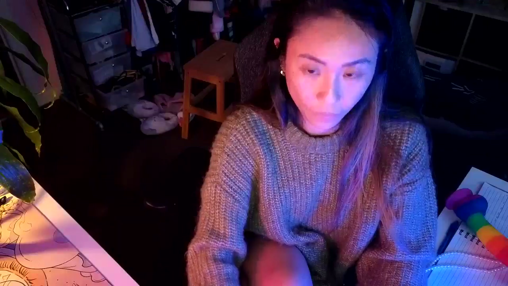 Gallery image thumbnail from MillaMischief's myfreecams stream on, 06/03/2025, 05:40 image 5 of 20