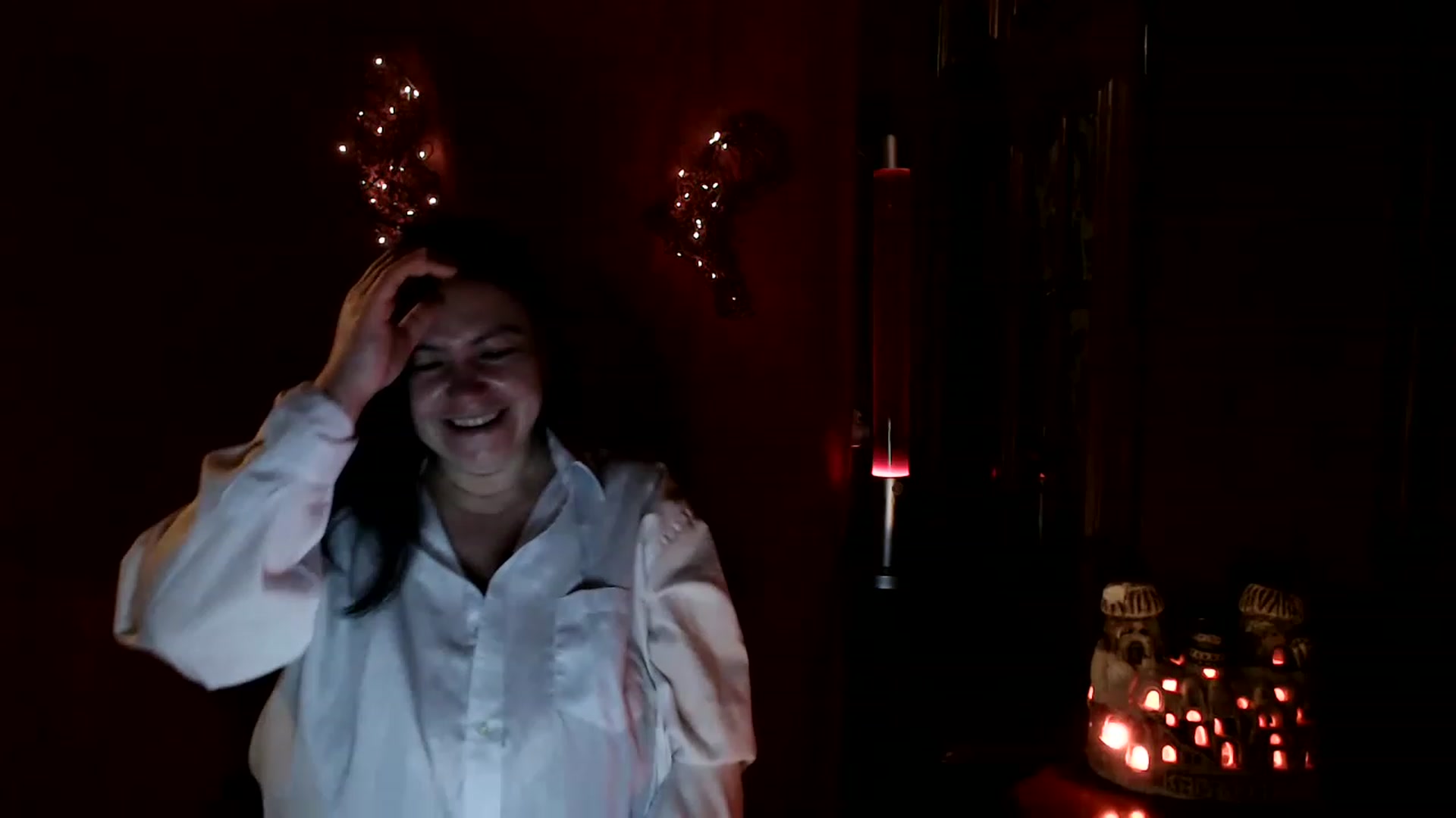 Gallery image thumbnail from MillaQ's myfreecams stream on, 12/05/2022, 05:42 image 1 of 20