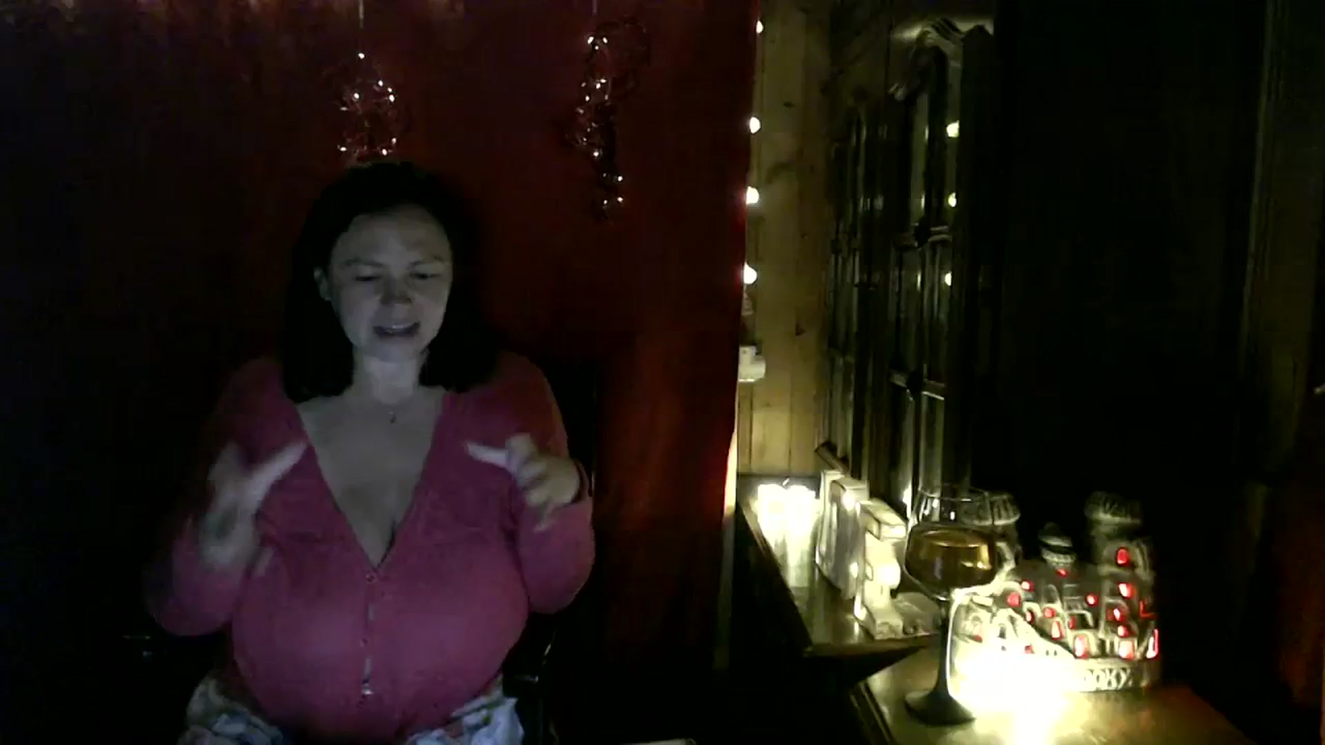 Gallery image thumbnail from MillaQ's myfreecams stream on, 08/03/2023, 05:36 image 3 of 20