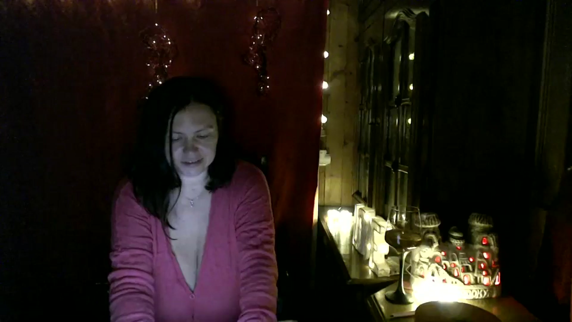 Gallery image thumbnail from MillaQ's myfreecams stream on, 08/03/2023, 05:36 image 6 of 20