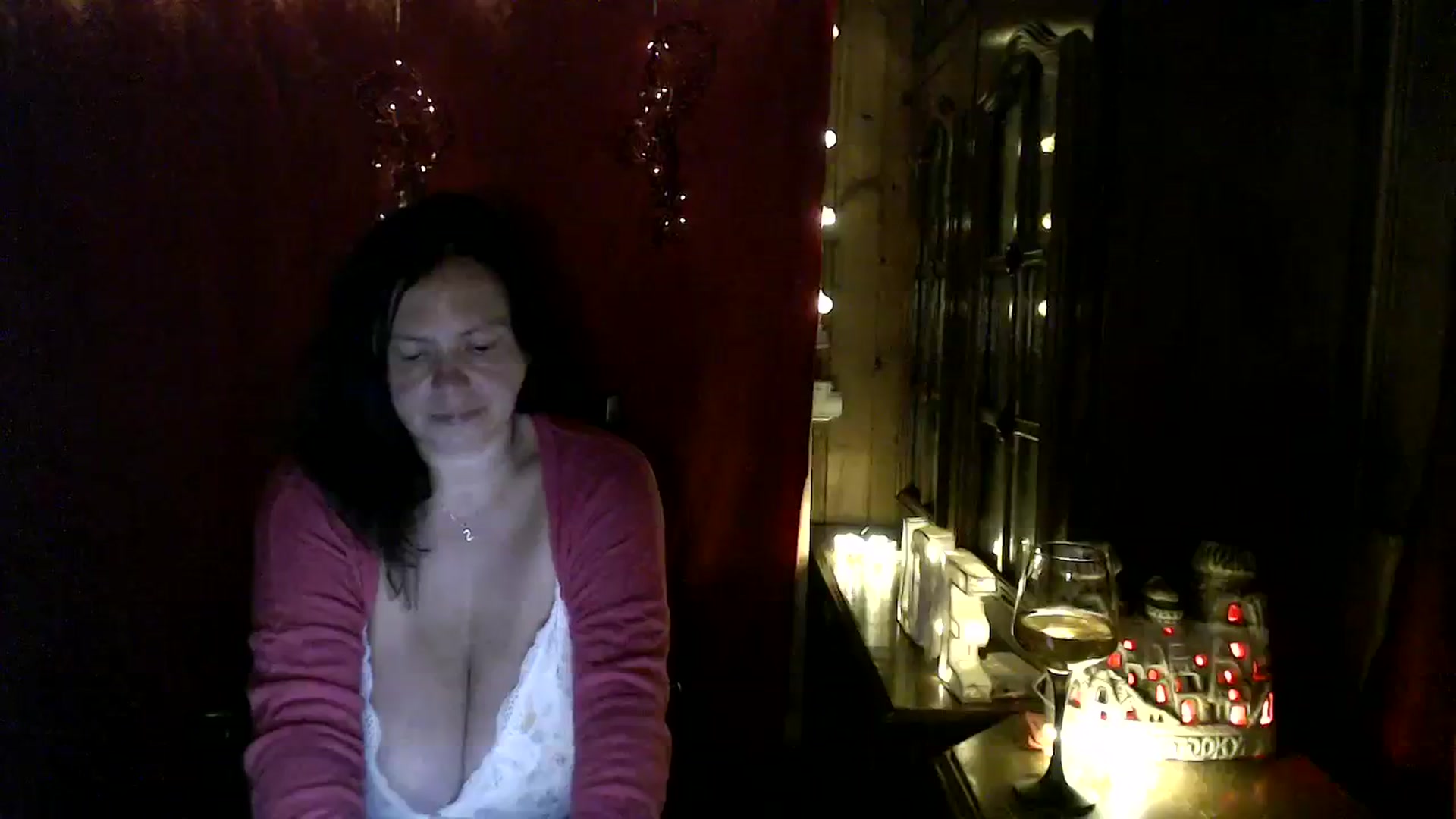 Gallery image thumbnail from MillaQ's myfreecams stream on, 08/03/2023, 05:57 image 19 of 20