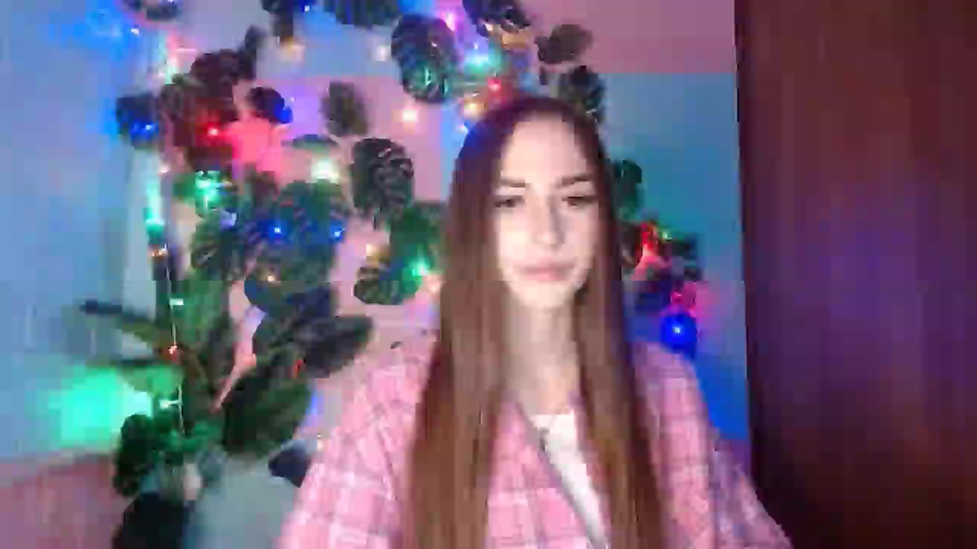 Gallery image thumbnail from Milla_'s myfreecams stream on, 12/25/2025, 16:03 image 6 of 20