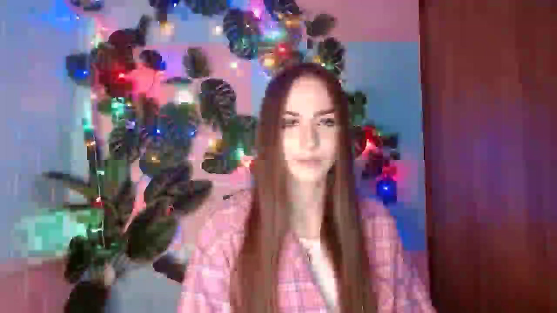 Gallery image thumbnail from Milla_'s myfreecams stream on, 12/25/2025, 16:03 image 11 of 20