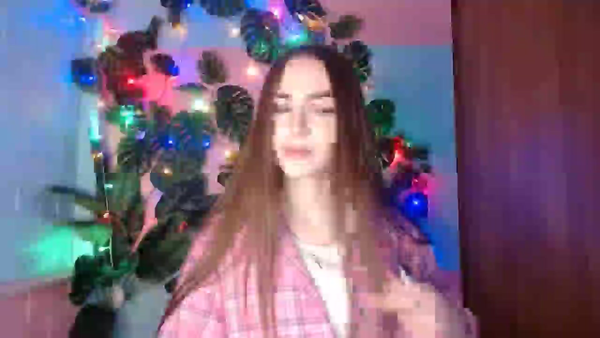 Gallery image thumbnail from Milla_'s myfreecams stream on, 12/25/2025, 16:03 image 14 of 20