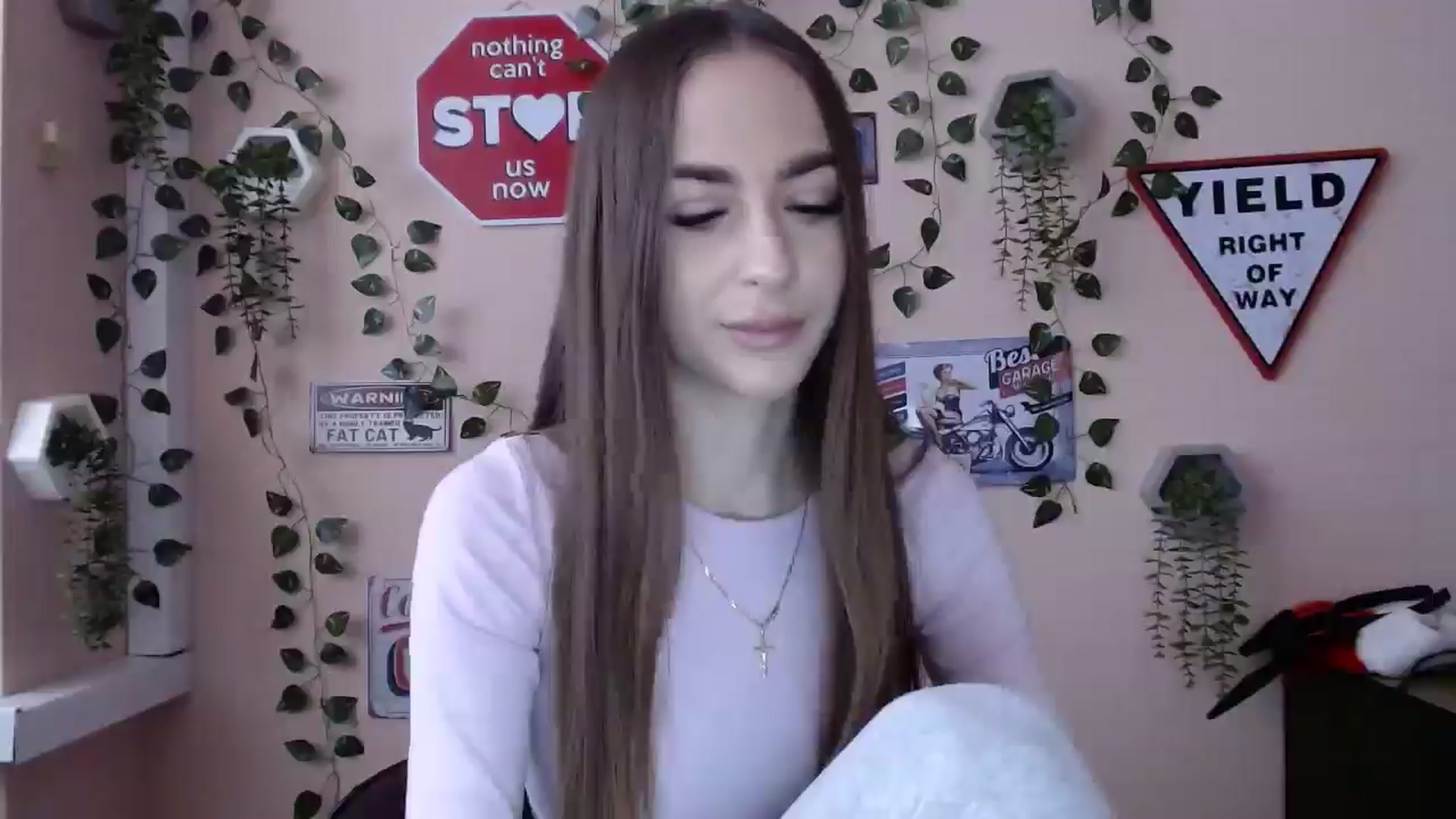 Gallery image thumbnail from Milla_'s myfreecams stream on, 12/29/2025, 13:01 image 17 of 20