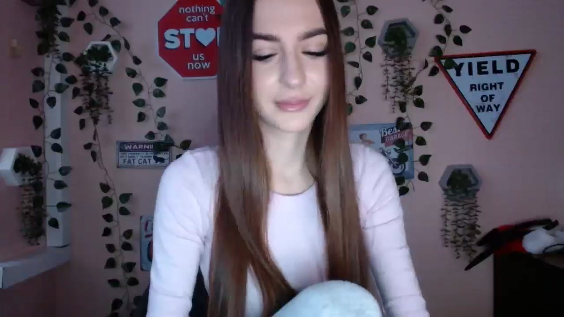 Gallery image thumbnail from Milla_'s myfreecams stream on, 12/29/2025, 14:01 image 3 of 20