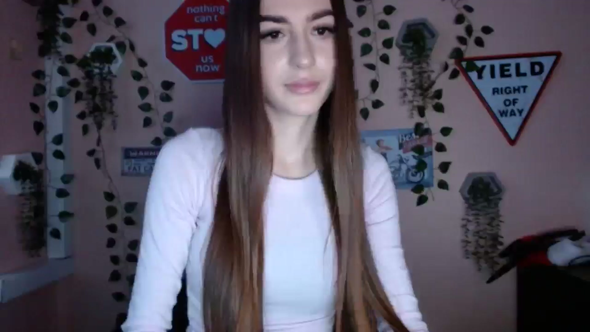 Gallery image thumbnail from Milla_'s myfreecams stream on, 12/29/2025, 14:01 image 17 of 20