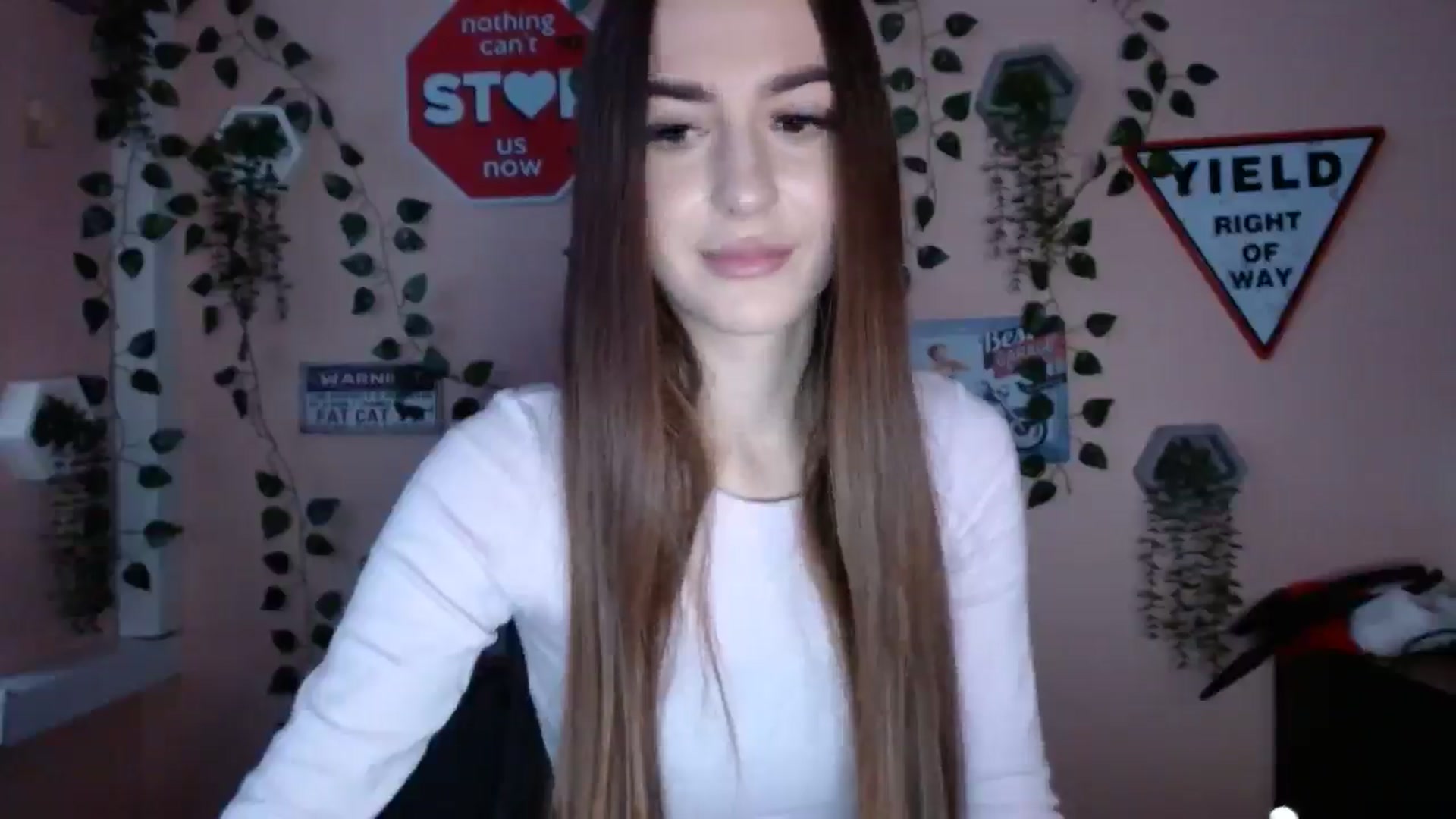 Gallery image thumbnail from Milla_'s myfreecams stream on, 12/29/2025, 14:01 image 10 of 20