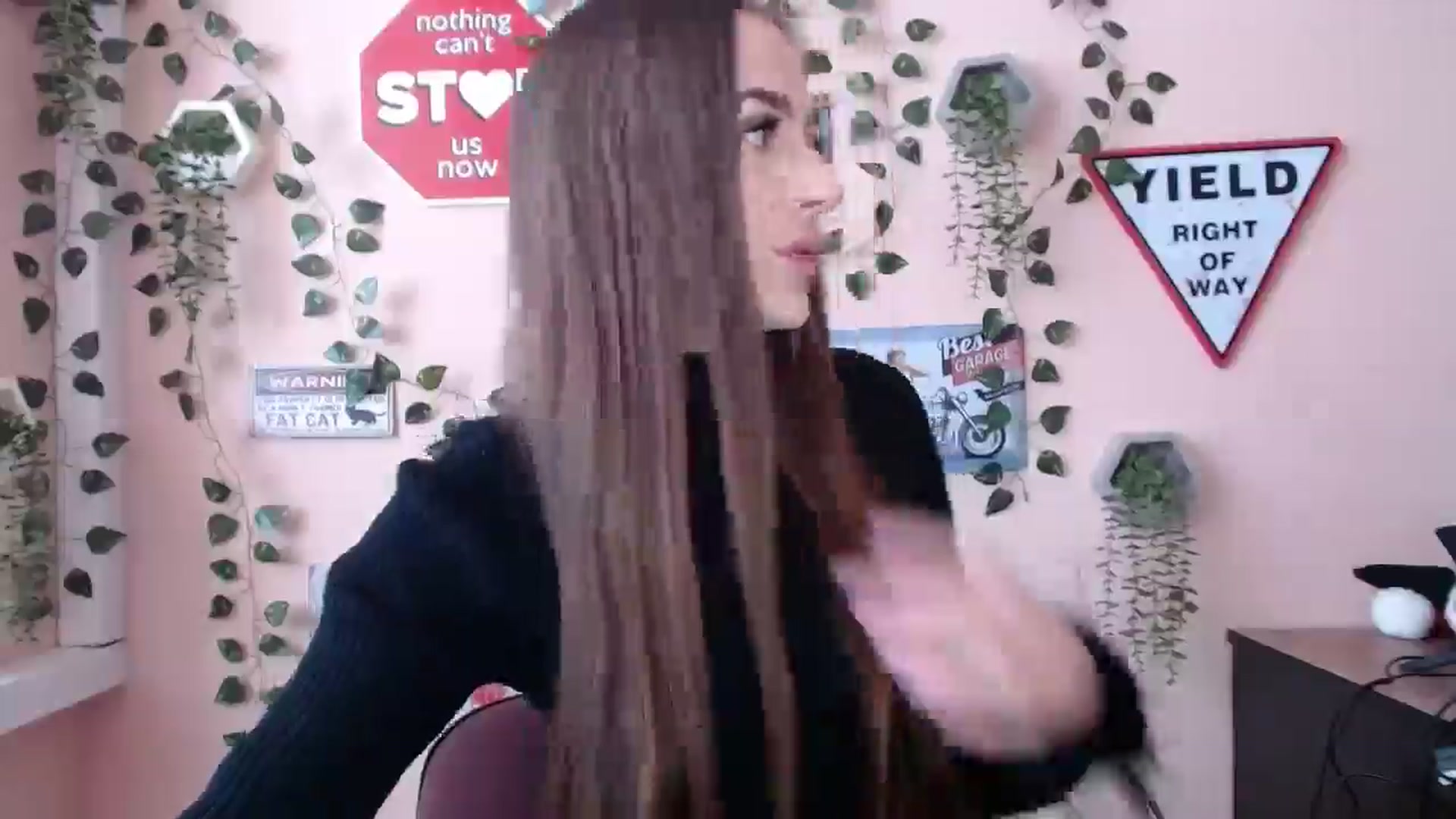 Gallery image thumbnail from Milla_'s myfreecams stream on, 12/30/2025, 12:31 image 11 of 20