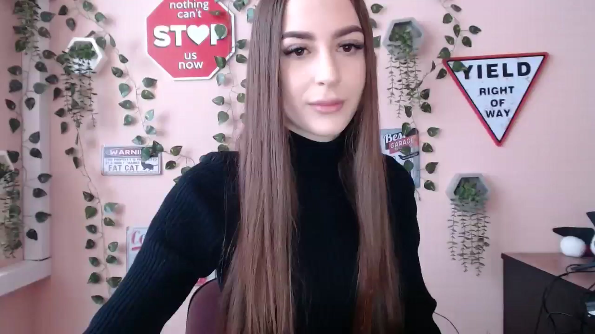 Gallery image thumbnail from Milla_'s myfreecams stream on, 12/30/2025, 12:31 image 18 of 20