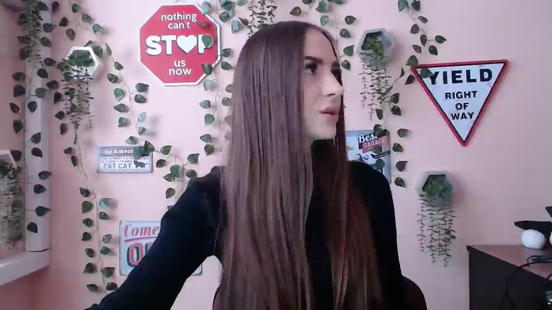 Gallery image thumbnail from Milla_'s myfreecams stream on, 12/30/2025, 12:31 image 3 of 20