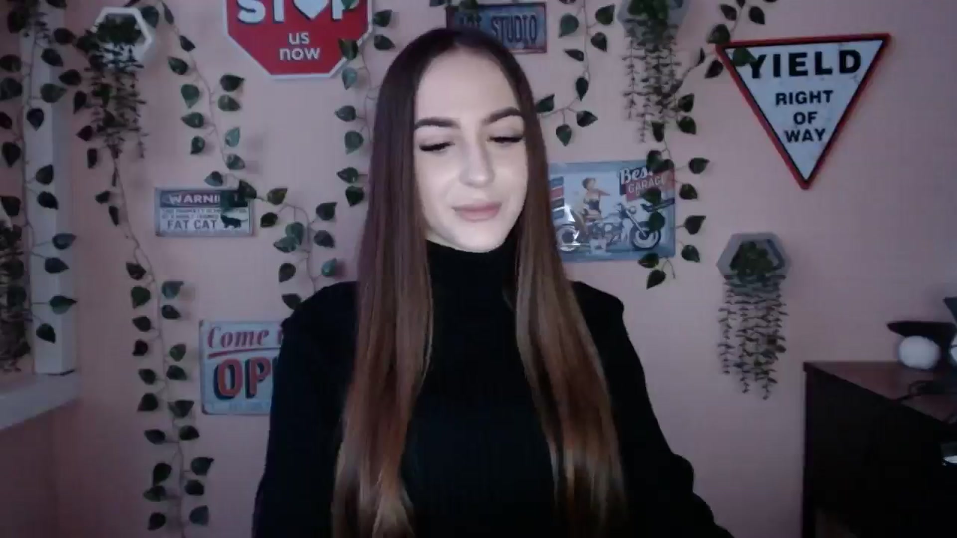 Gallery image thumbnail from Milla_'s myfreecams stream on, 12/30/2025, 14:24 image 4 of 20
