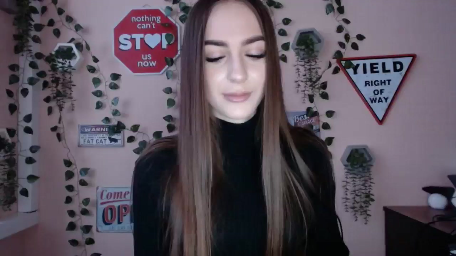 Gallery image thumbnail from Milla_'s myfreecams stream on, 12/30/2025, 14:24 image 1 of 20