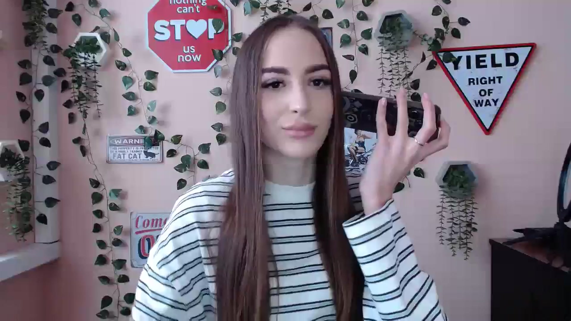 Gallery image thumbnail from Milla_'s myfreecams stream on, 01/02/2026, 12:01 image 7 of 20