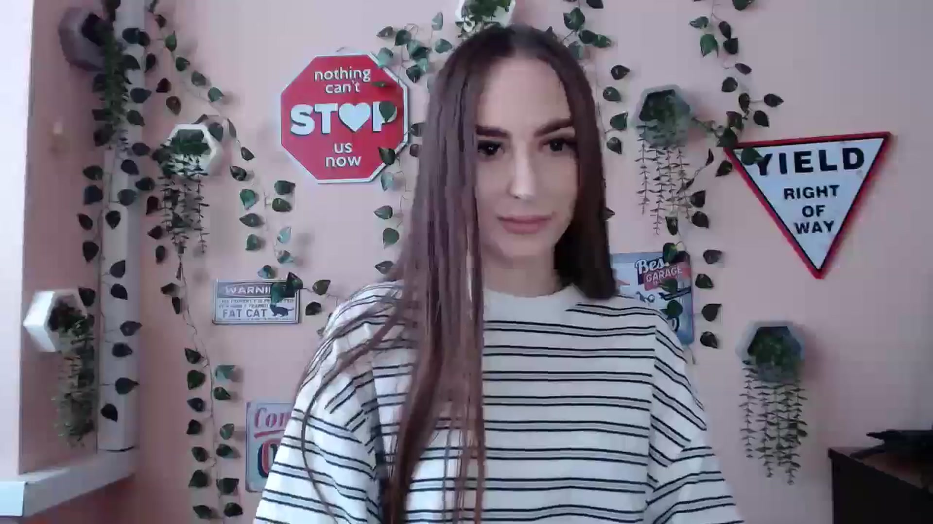 Gallery image thumbnail from Milla_'s myfreecams stream on, 01/02/2026, 12:44 image 6 of 20