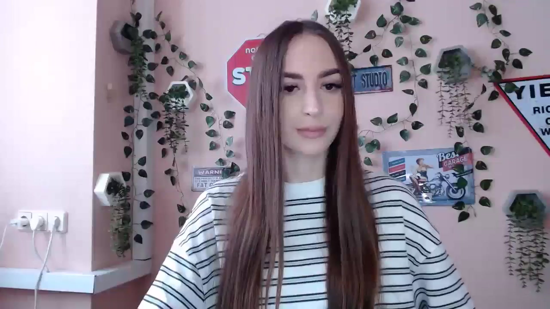 Gallery image thumbnail from Milla_'s myfreecams stream on, 01/02/2026, 12:44 image 14 of 20