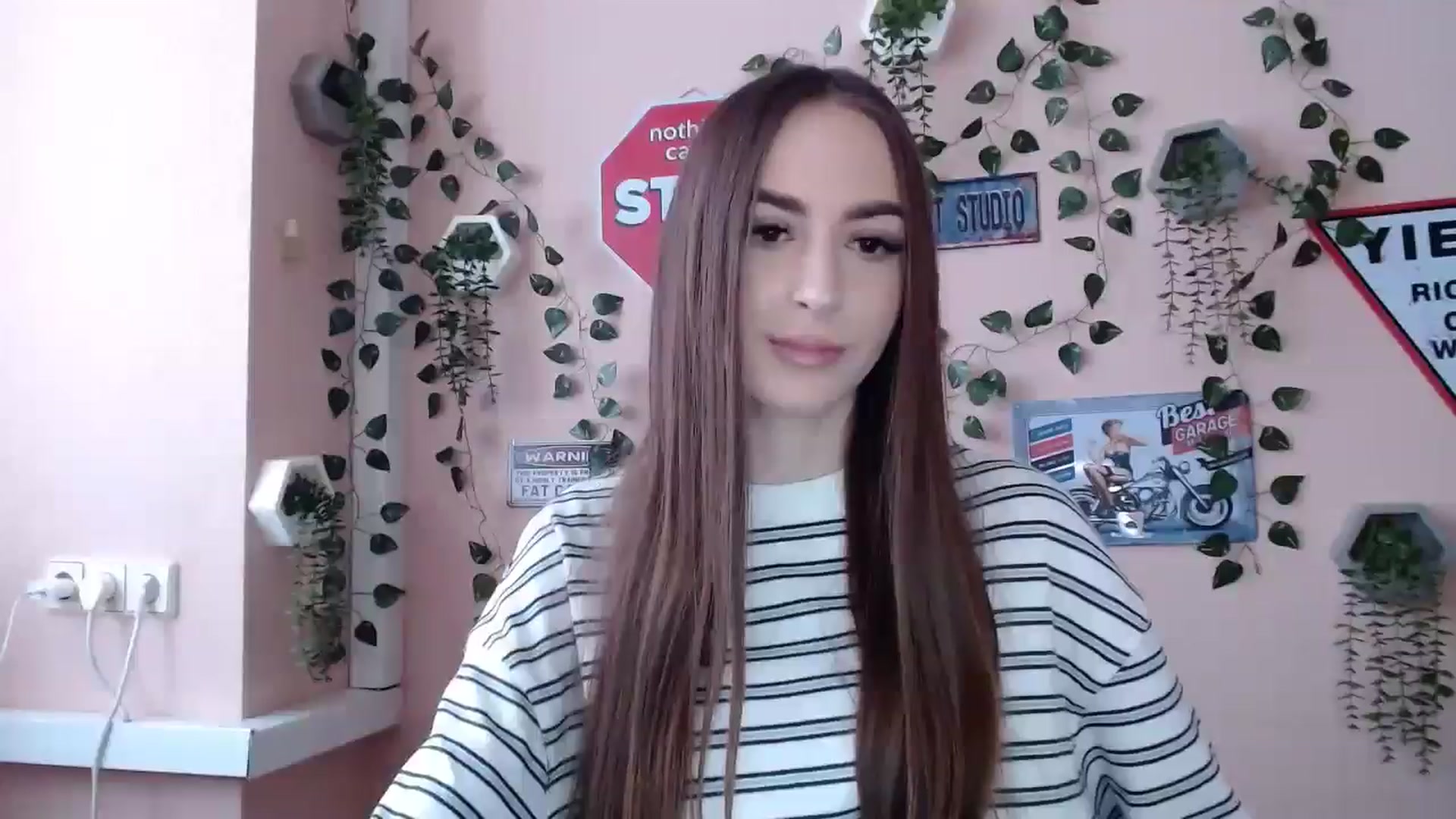 Gallery image thumbnail from Milla_'s myfreecams stream on, 01/02/2026, 12:44 image 13 of 20