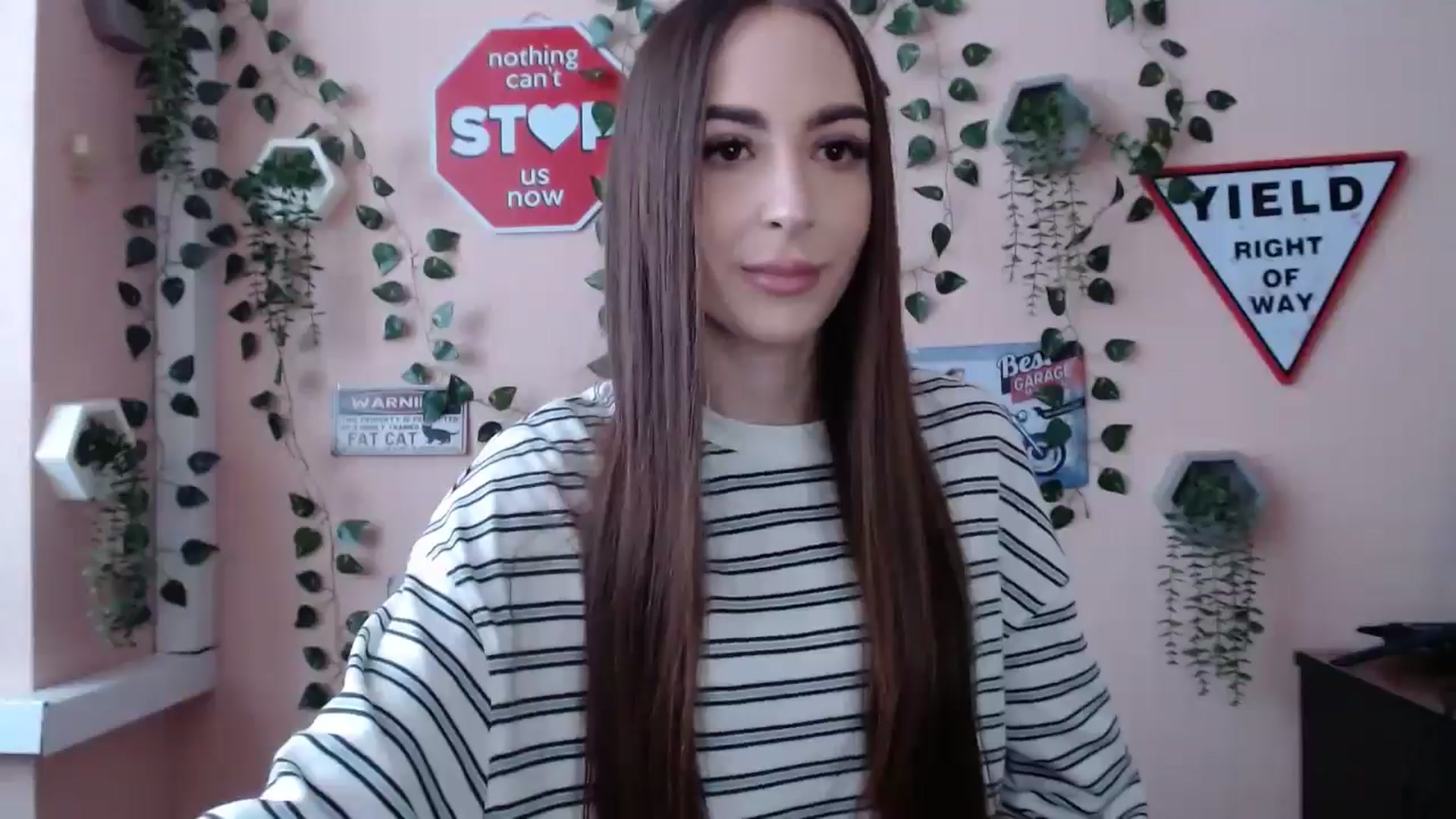 Gallery image thumbnail from Milla_'s myfreecams stream on, 01/02/2026, 12:44 image 2 of 20