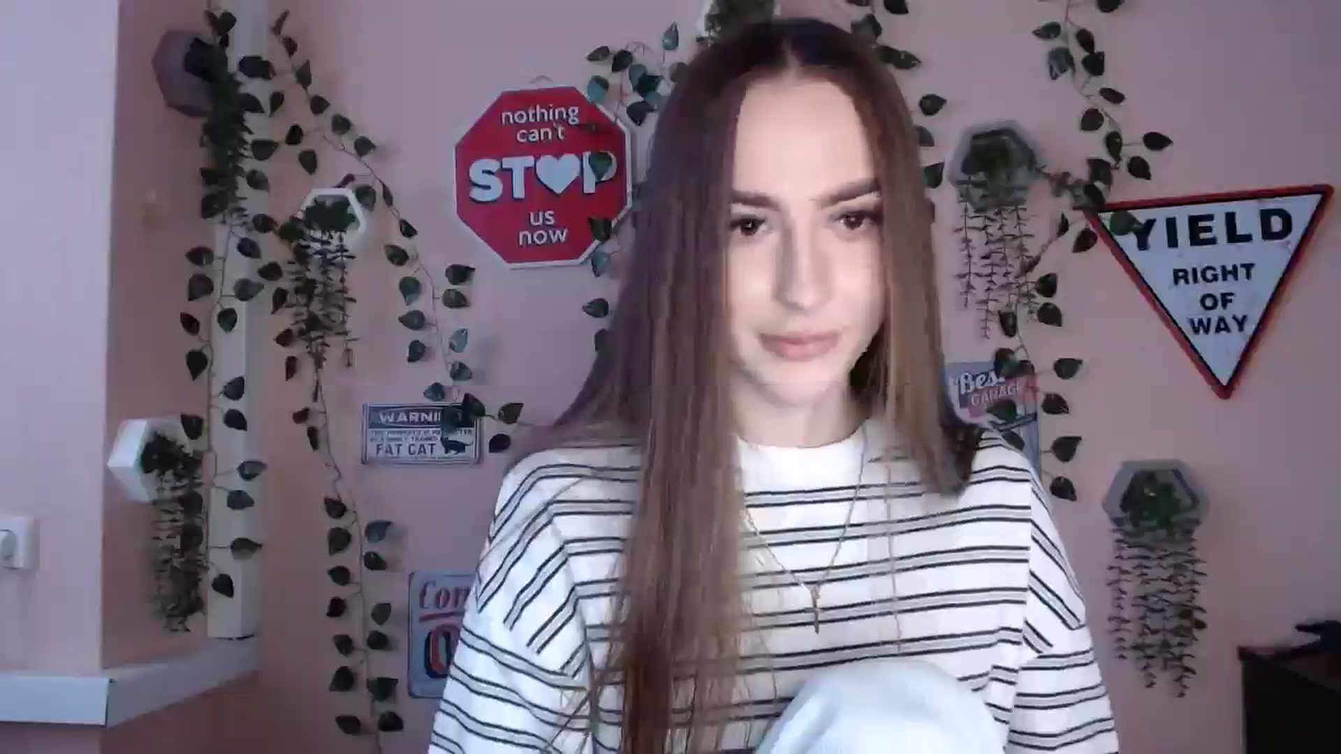 Gallery image thumbnail from Milla_'s myfreecams stream on, 01/02/2026, 13:51 image 17 of 20