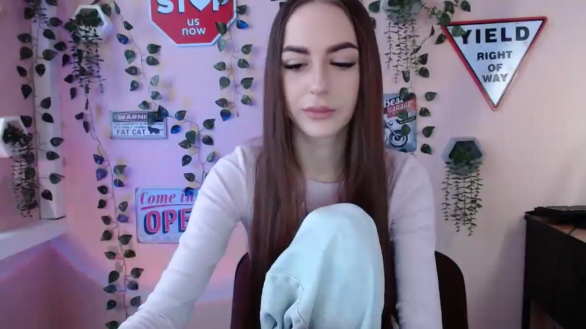 Gallery image thumbnail from Milla_'s myfreecams stream on, 01/03/2026, 13:00 image 11 of 20