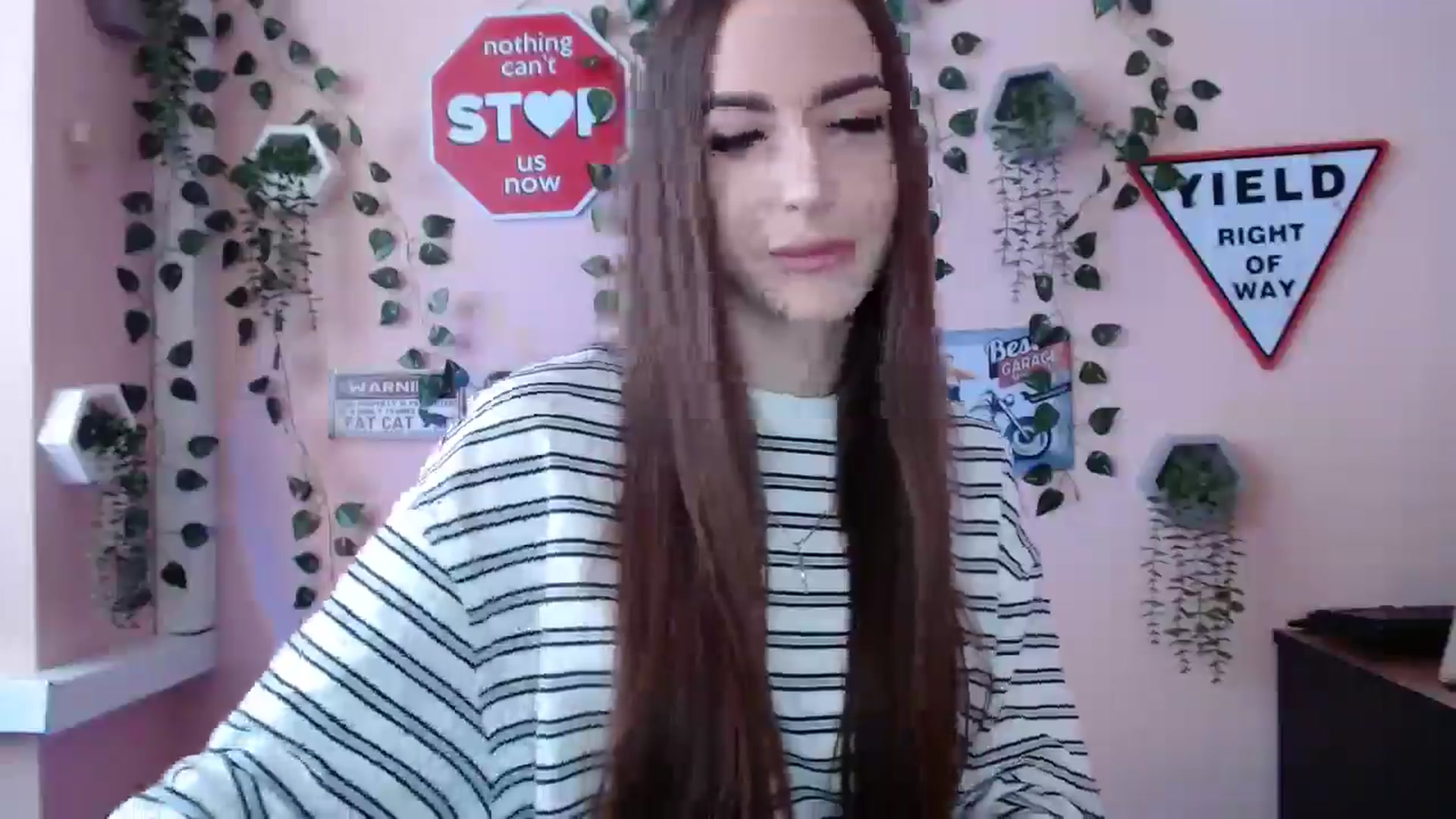 Gallery image thumbnail from Milla_'s myfreecams stream on, 01/04/2026, 13:17 image 9 of 20
