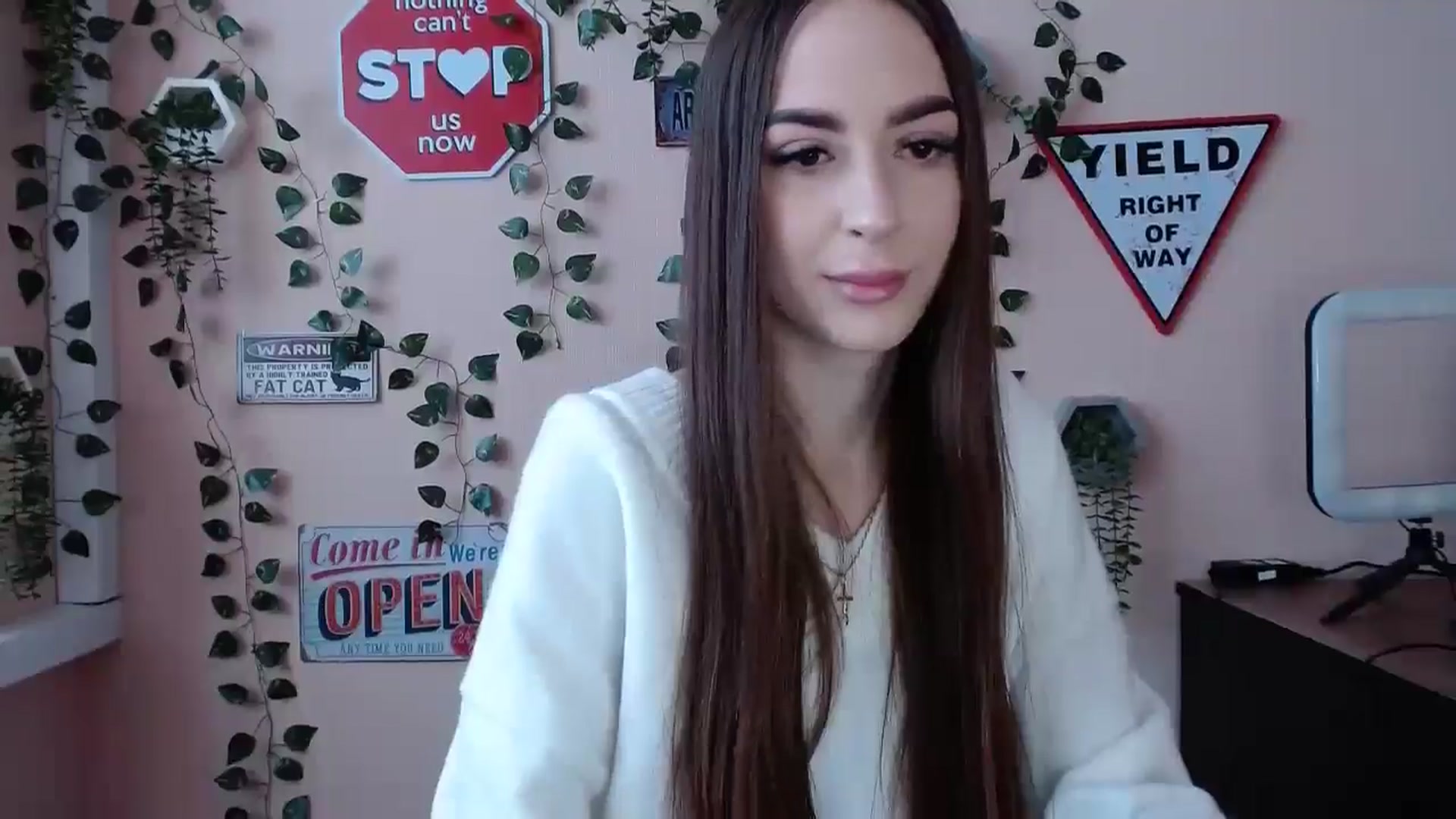 Gallery image thumbnail from Milla_'s myfreecams stream on, 01/05/2026, 12:31 image 6 of 20