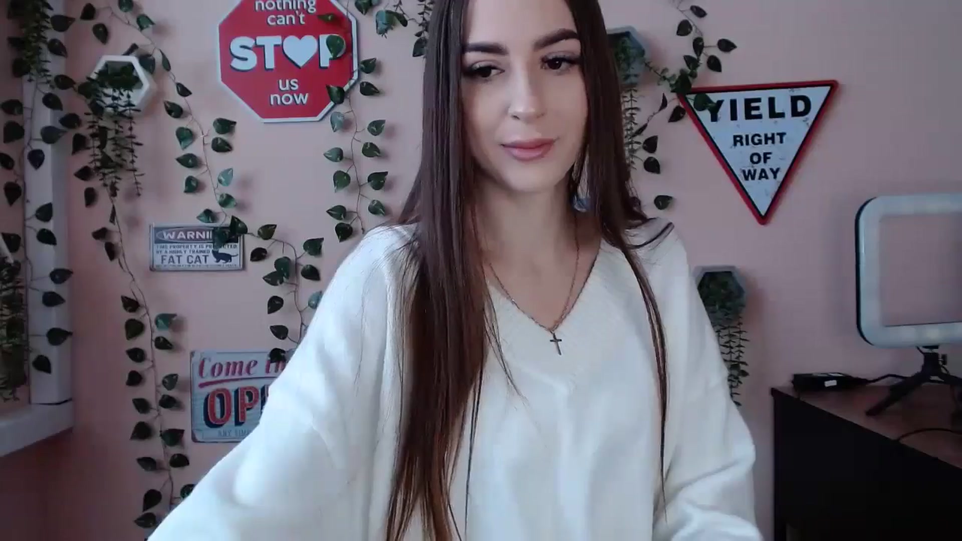 Gallery image thumbnail from Milla_'s myfreecams stream on, 01/05/2026, 12:31 image 12 of 20