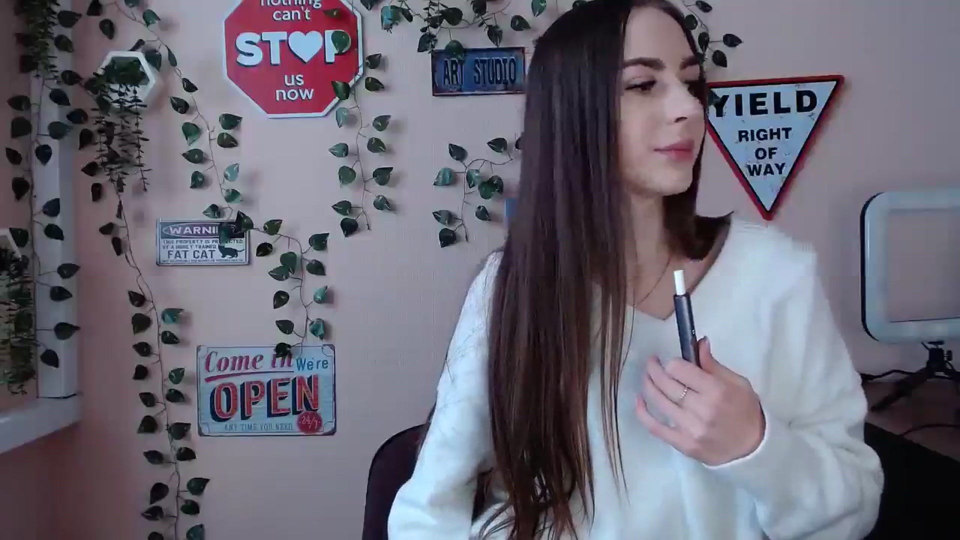 Gallery image thumbnail from Milla_'s myfreecams stream on, 01/05/2026, 12:31 image 3 of 20