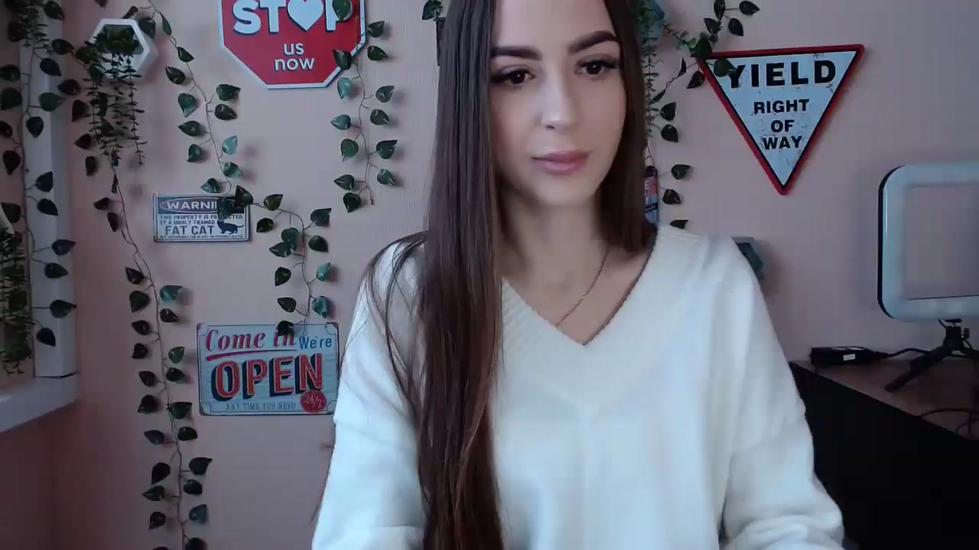 Gallery image thumbnail from Milla_'s myfreecams stream on, 01/05/2026, 12:31 image 1 of 20
