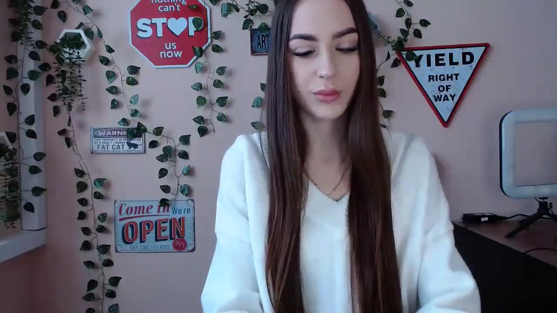 Gallery image thumbnail from Milla_'s myfreecams stream on, 01/05/2026, 12:31 image 2 of 20