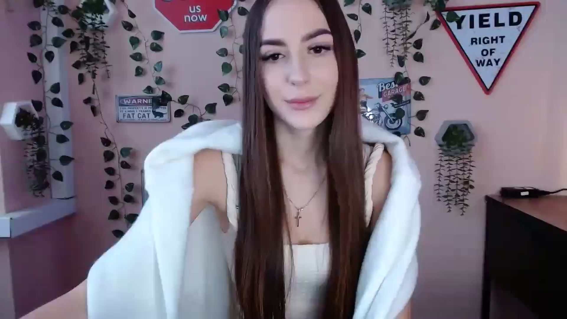 Gallery image thumbnail from Milla_'s myfreecams stream on, 01/05/2026, 13:45 image 17 of 20