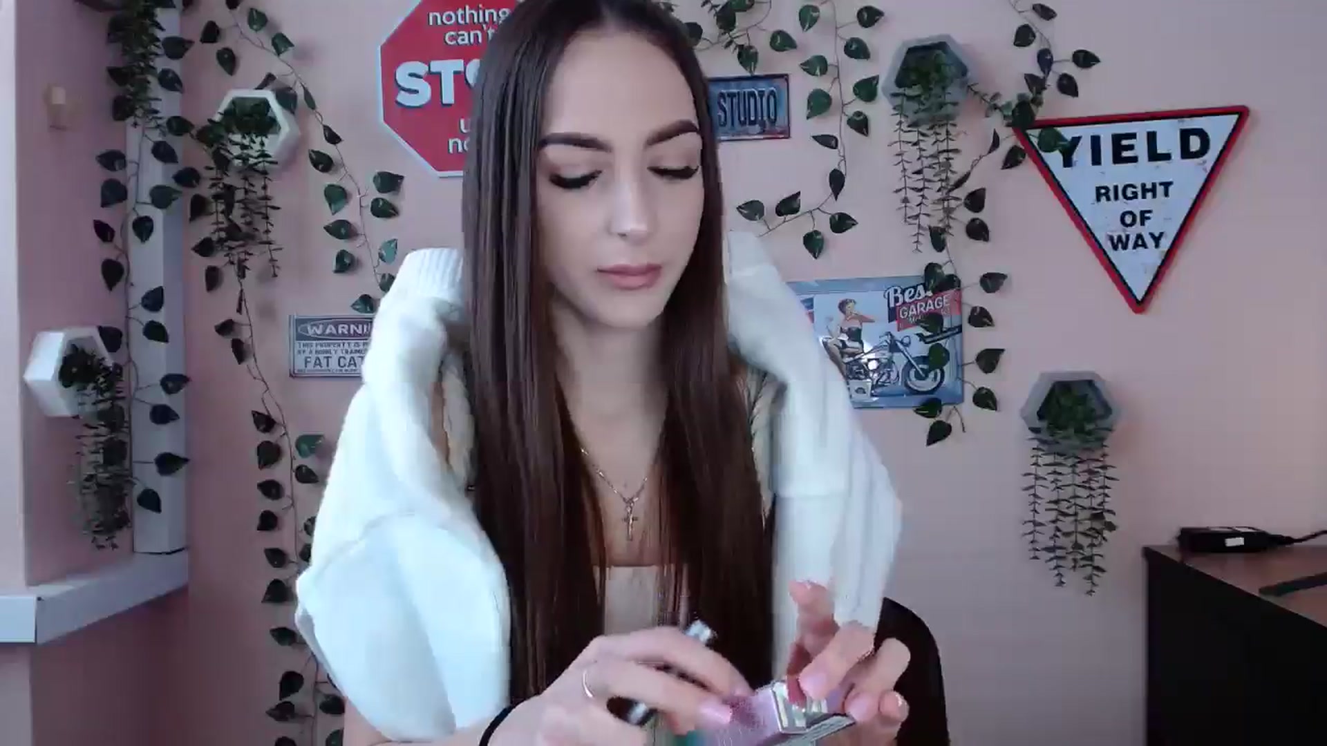 Gallery image thumbnail from Milla_'s myfreecams stream on, 01/05/2026, 13:45 image 7 of 20