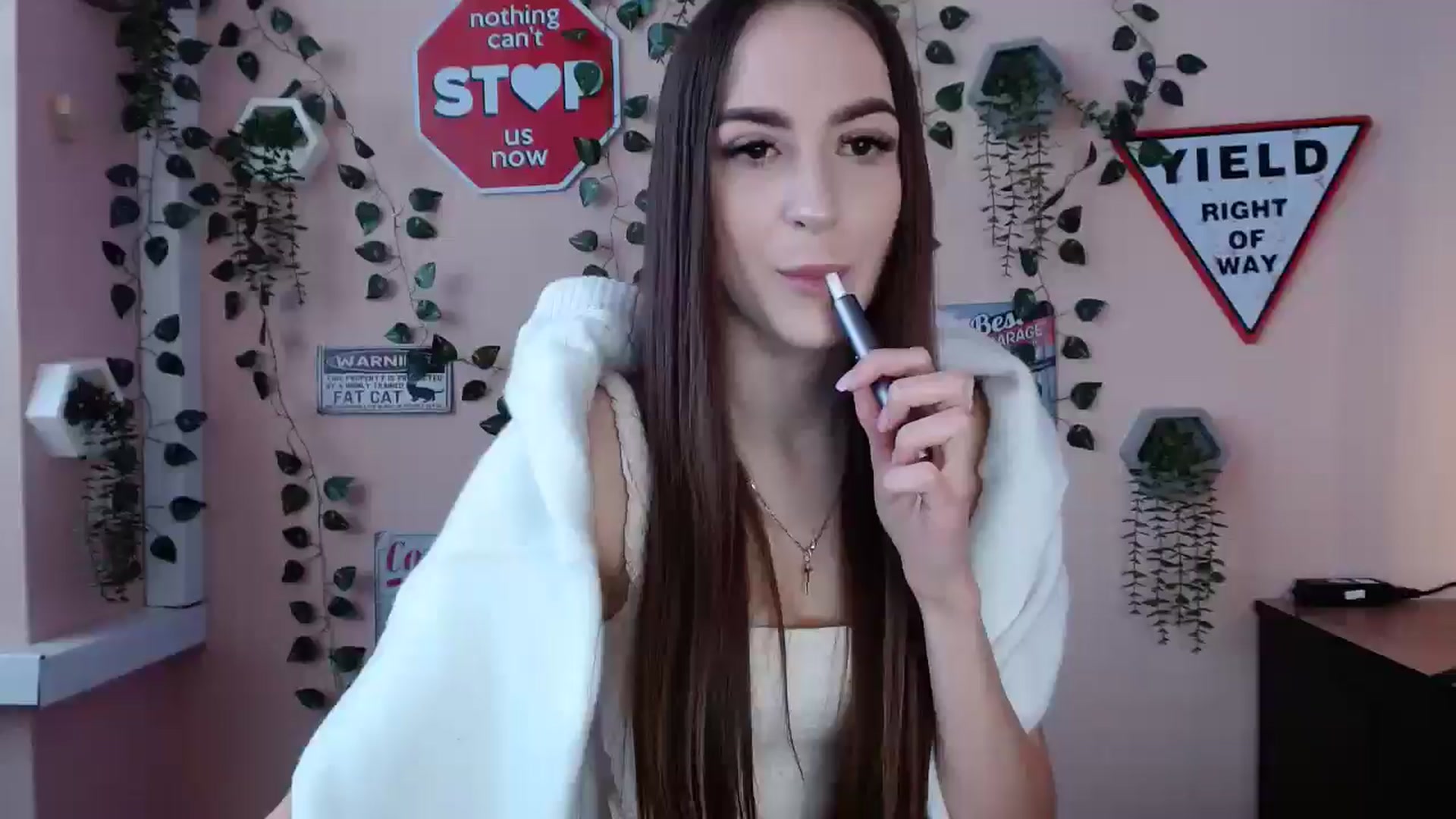 Gallery image thumbnail from Milla_'s myfreecams stream on, 01/05/2026, 13:45 image 8 of 20