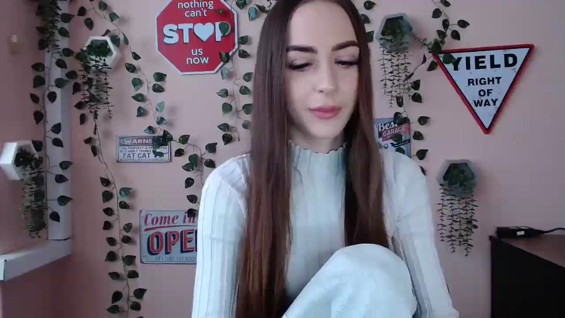Gallery image thumbnail from Milla_'s myfreecams stream on, 01/06/2026, 12:24 image 11 of 20