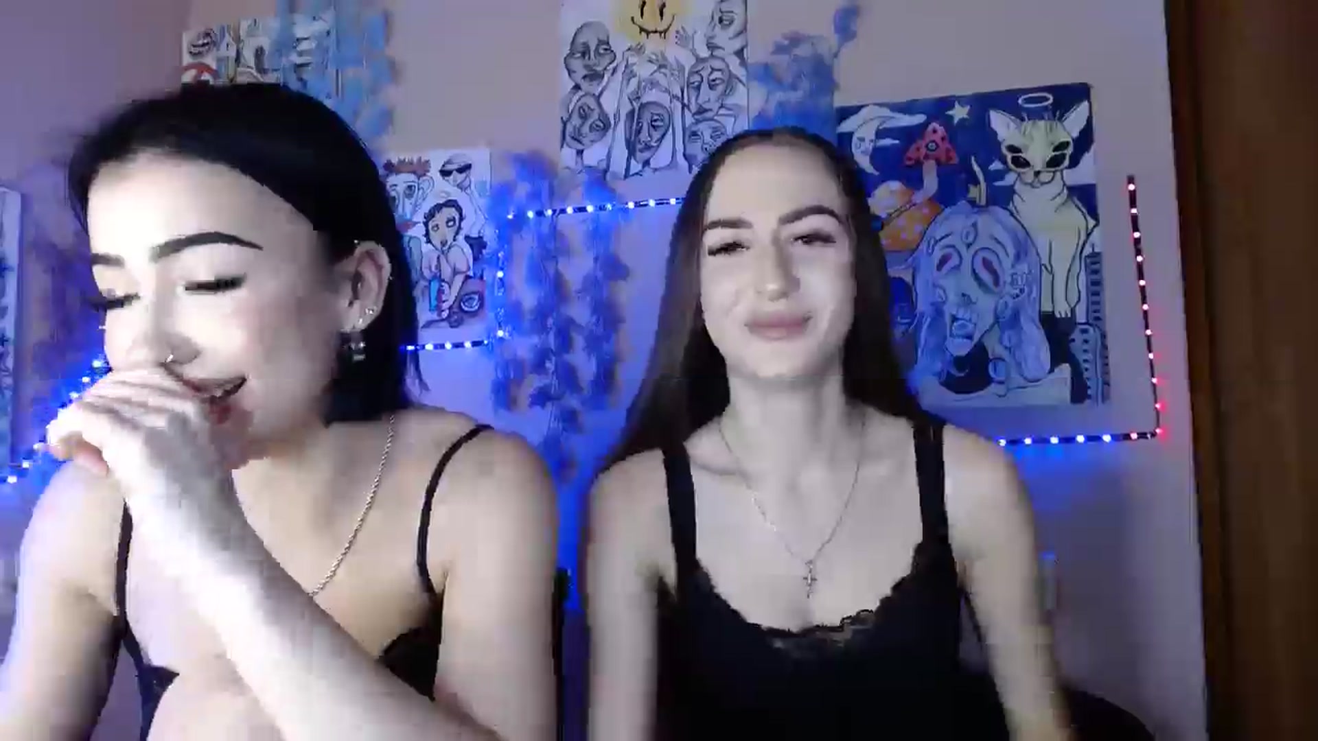 Gallery image thumbnail from Milla_'s myfreecams stream on, 01/07/2026, 15:49 image 19 of 20