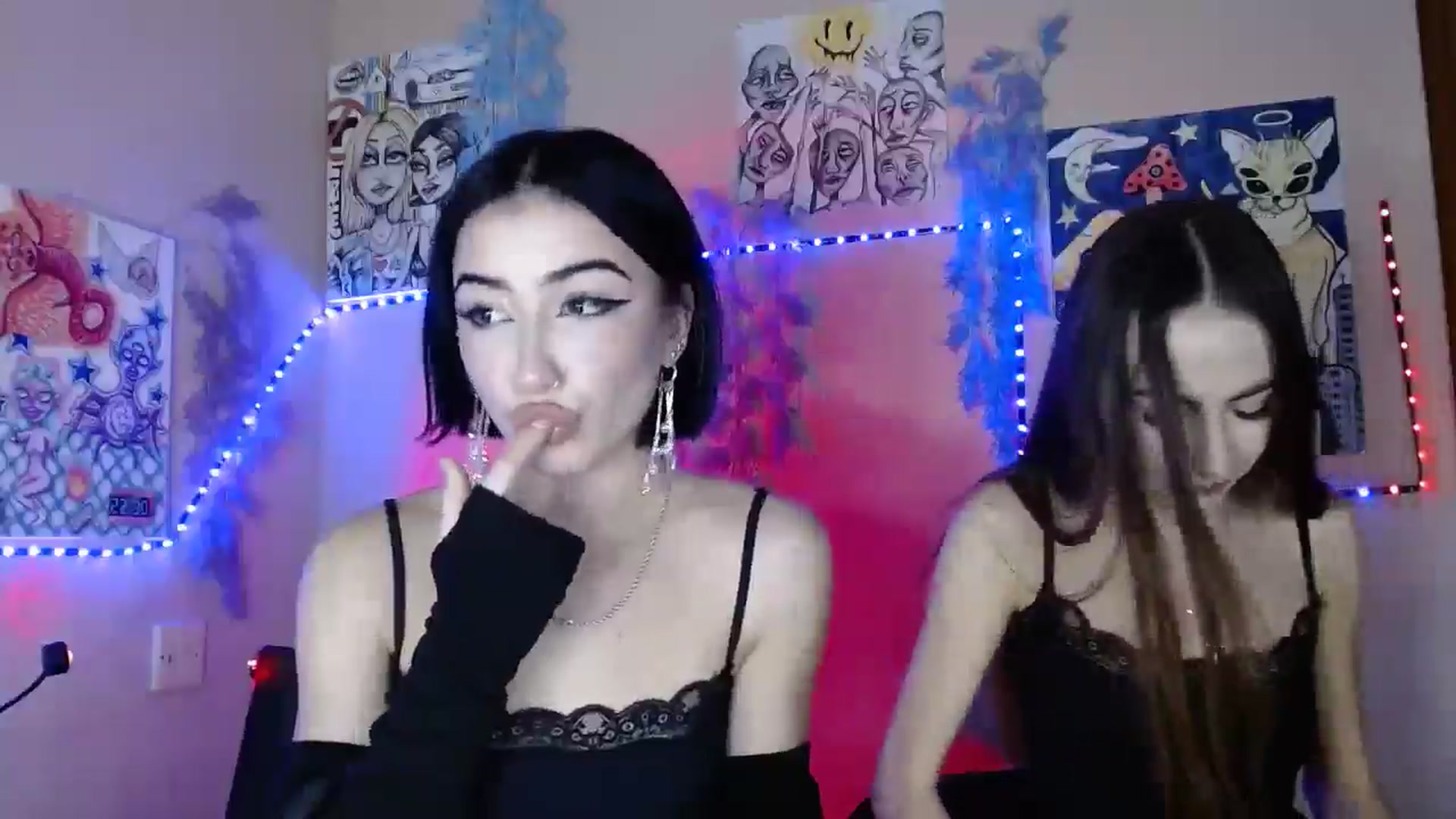 Gallery image thumbnail from Milla_'s myfreecams stream on, 01/12/2026, 15:01 image 13 of 20